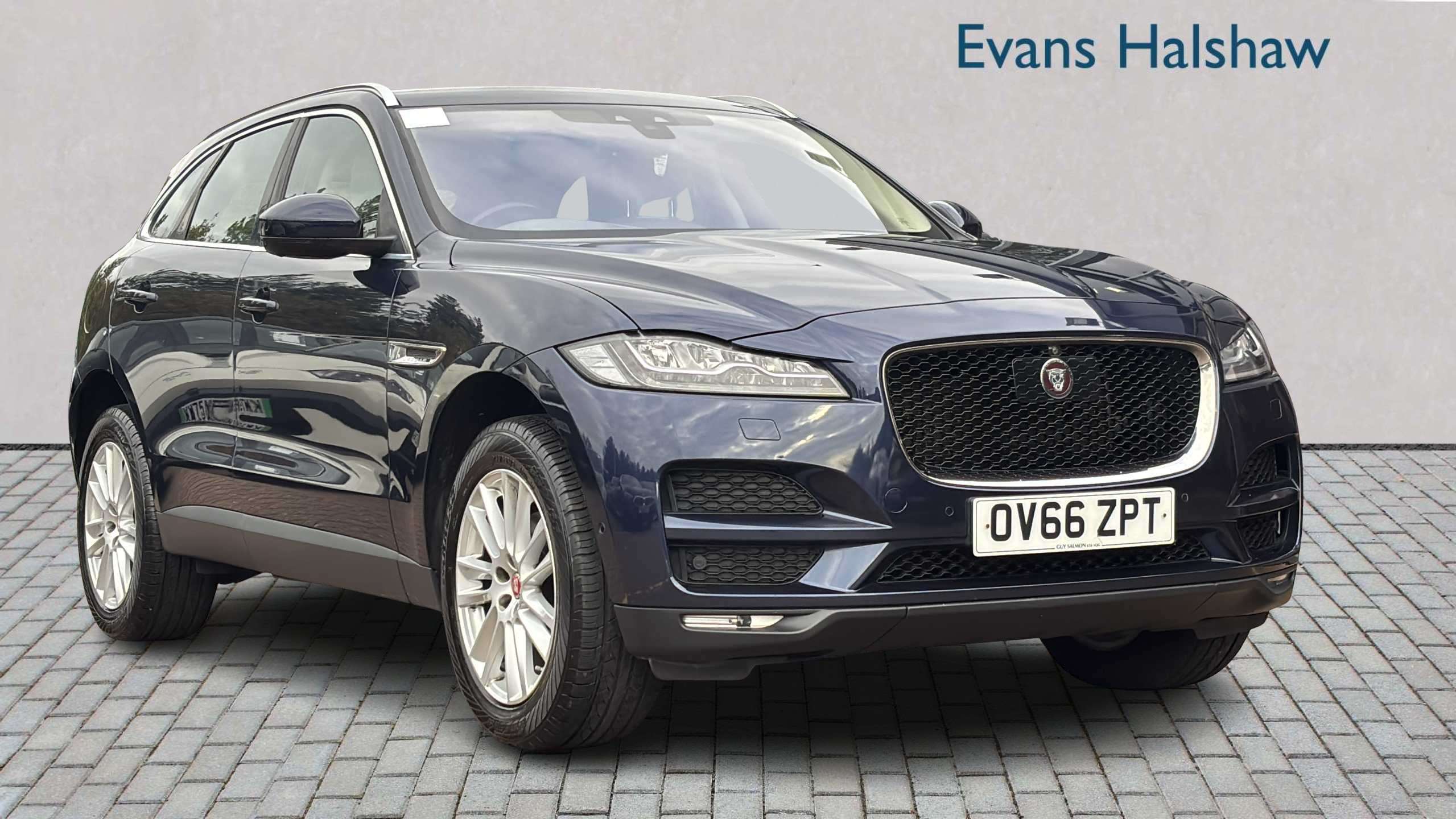 Jaguar F-PACE