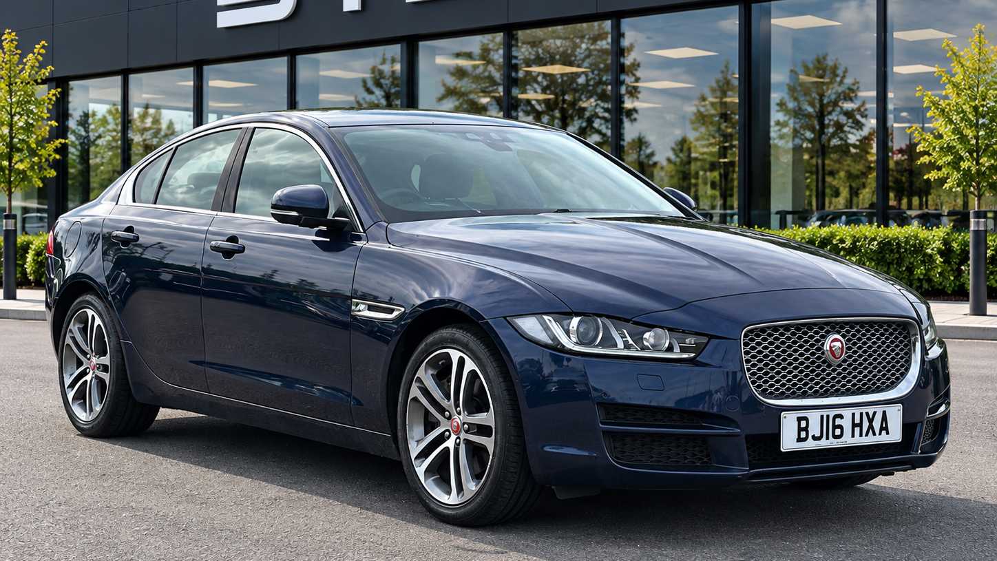 Jaguar XE
