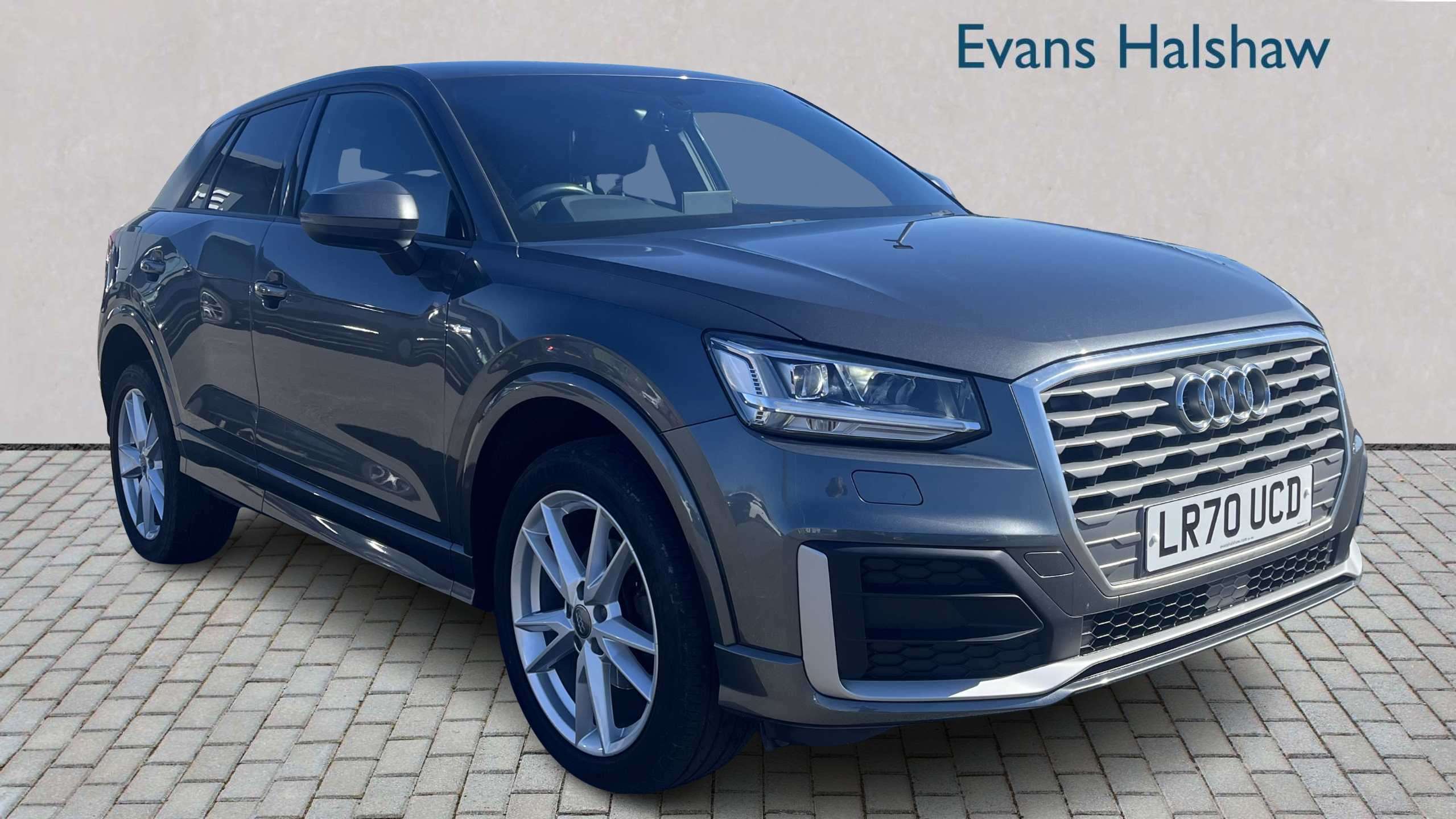 Audi Q2
