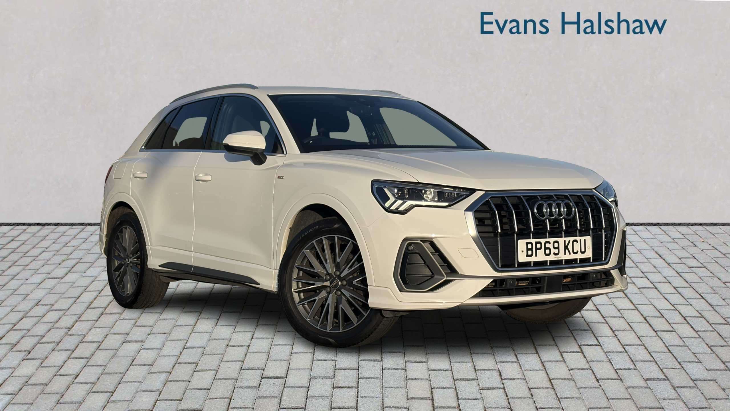 2020 Audi Q3