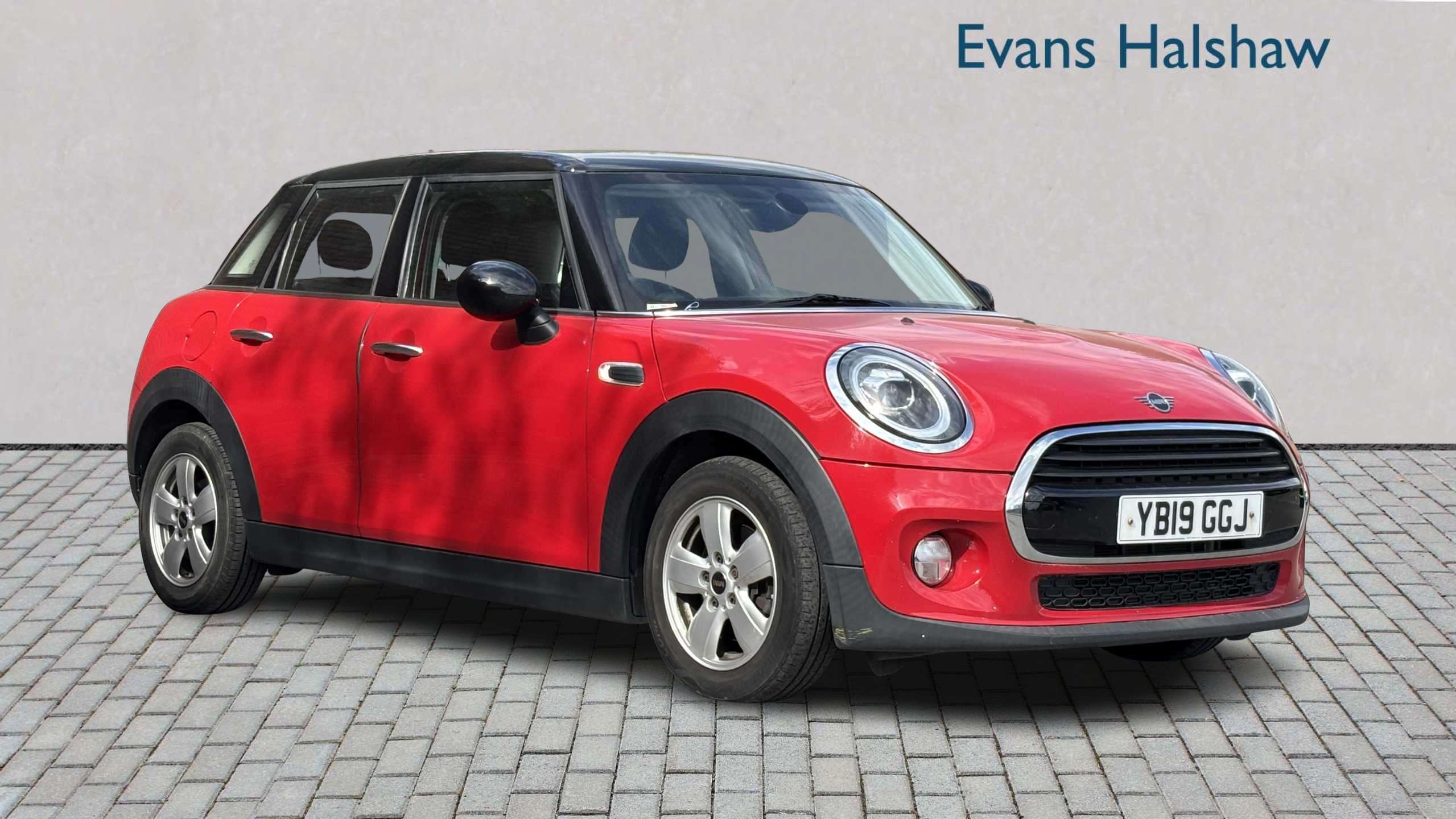 MINI Hatchback