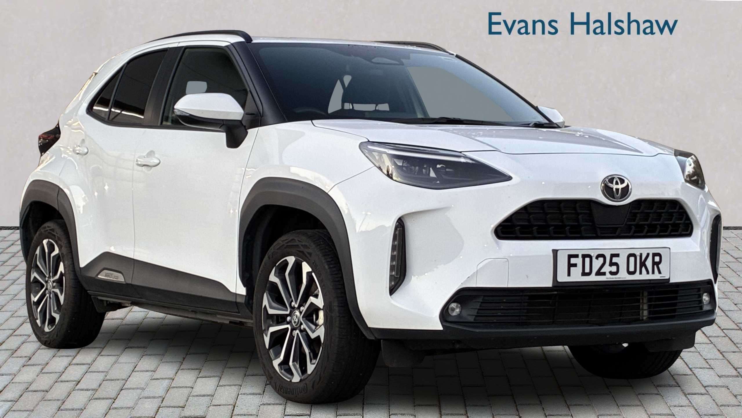 2025 Toyota Yaris Cross