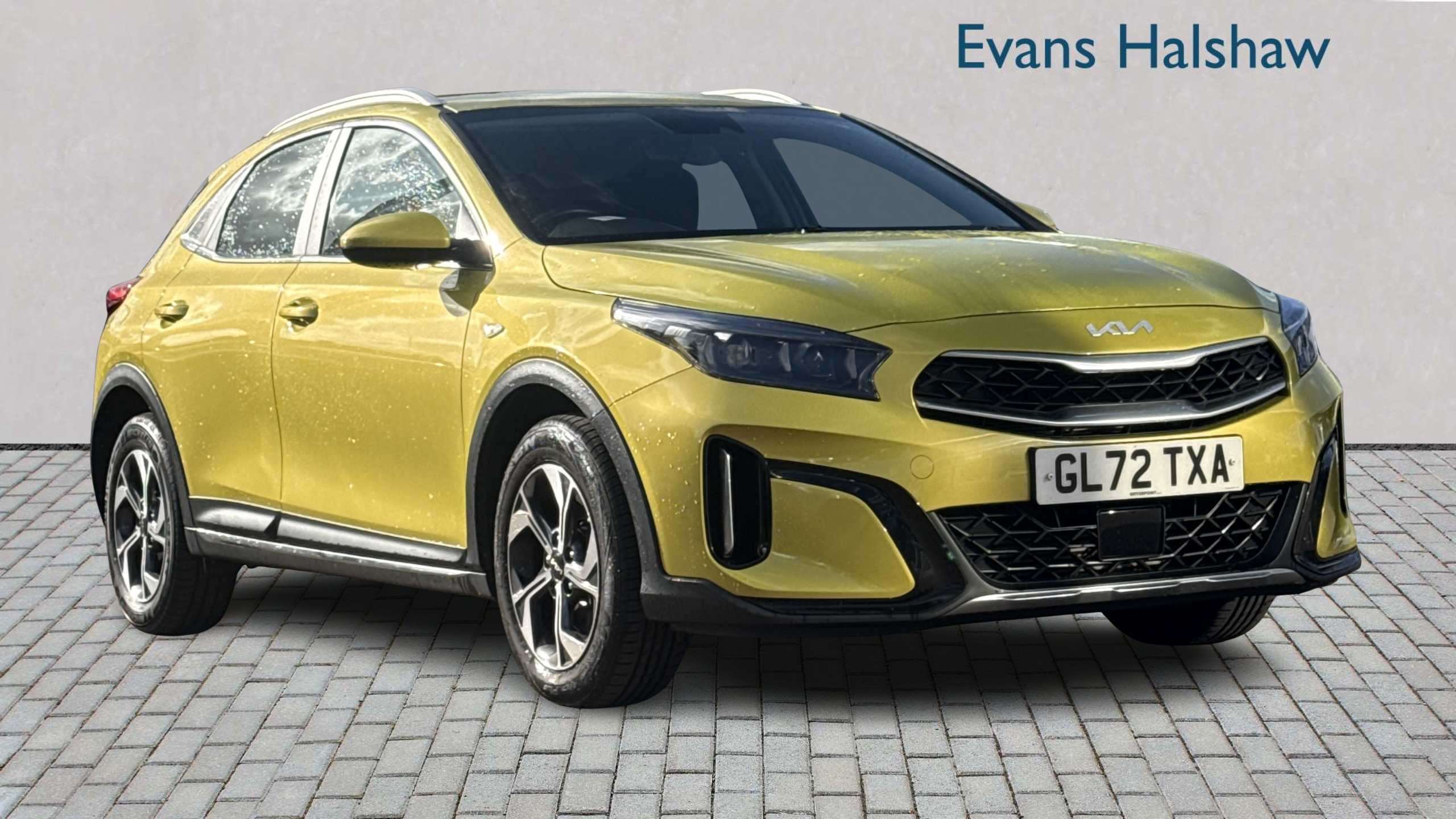 2023 KIA XCeed