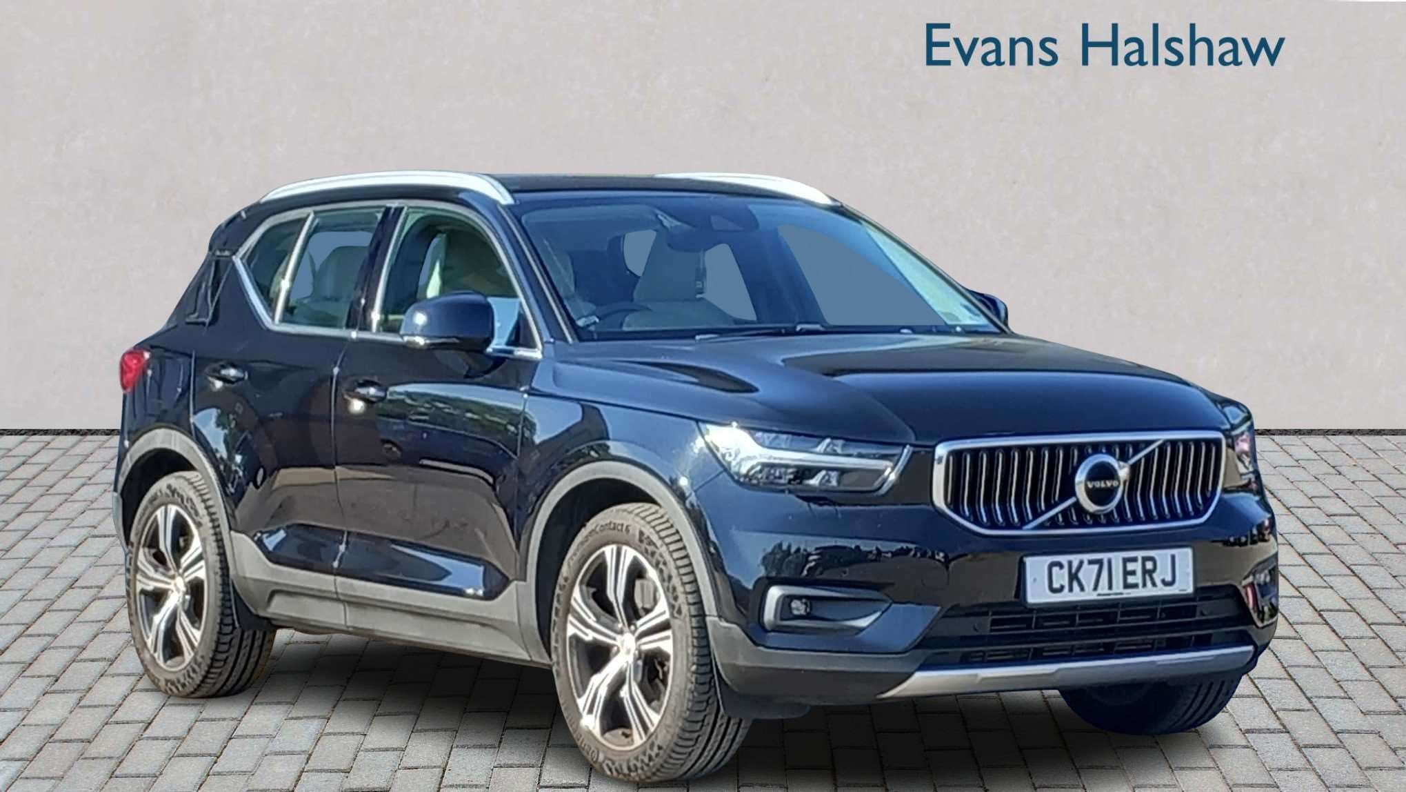 2021 Volvo XC40