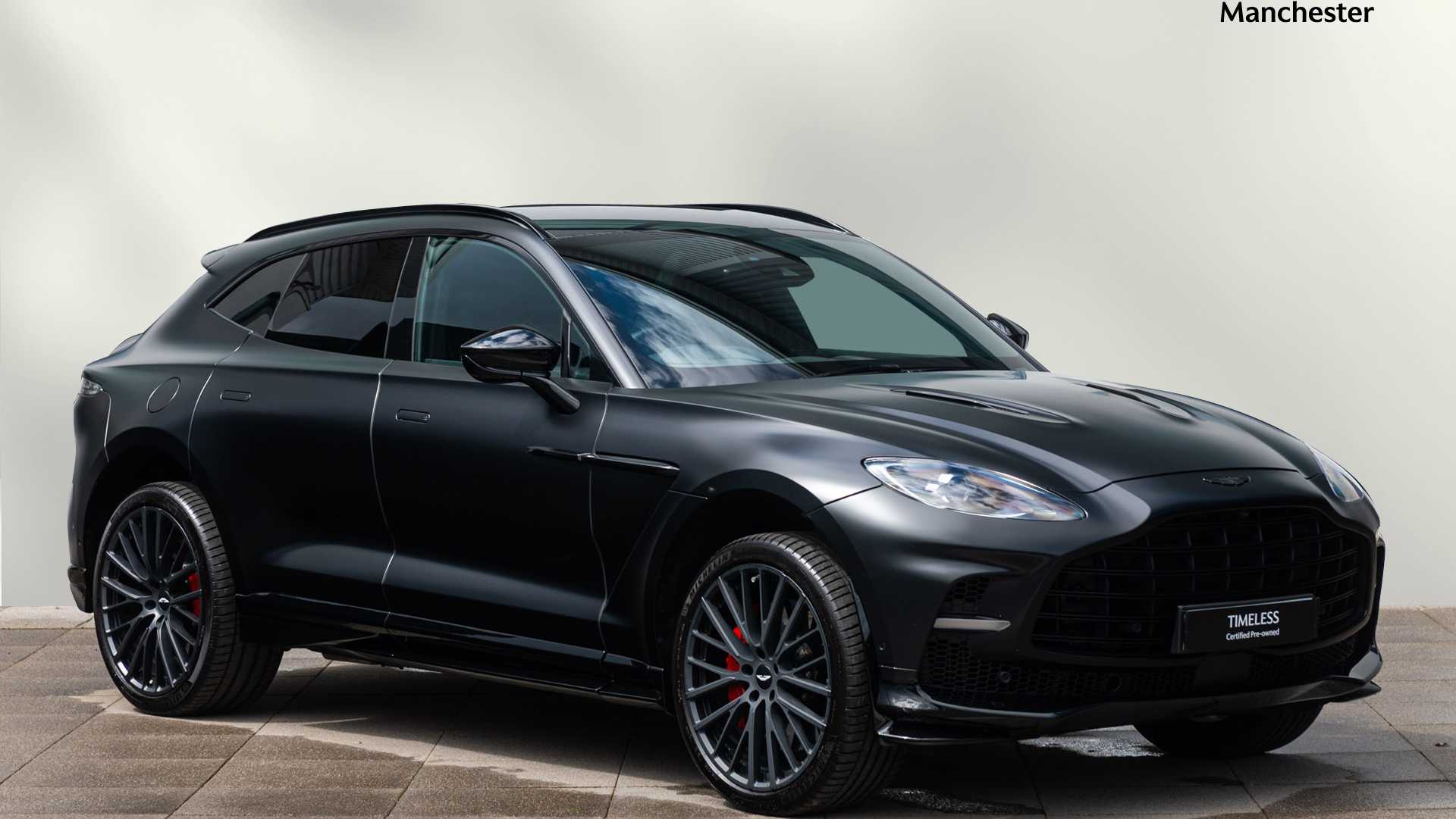 Aston Martin DBX