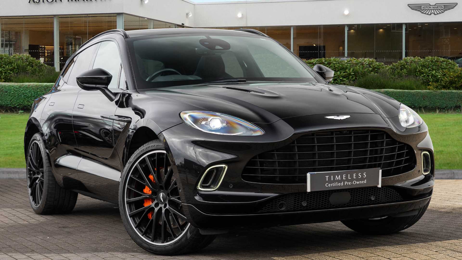Aston Martin DBX