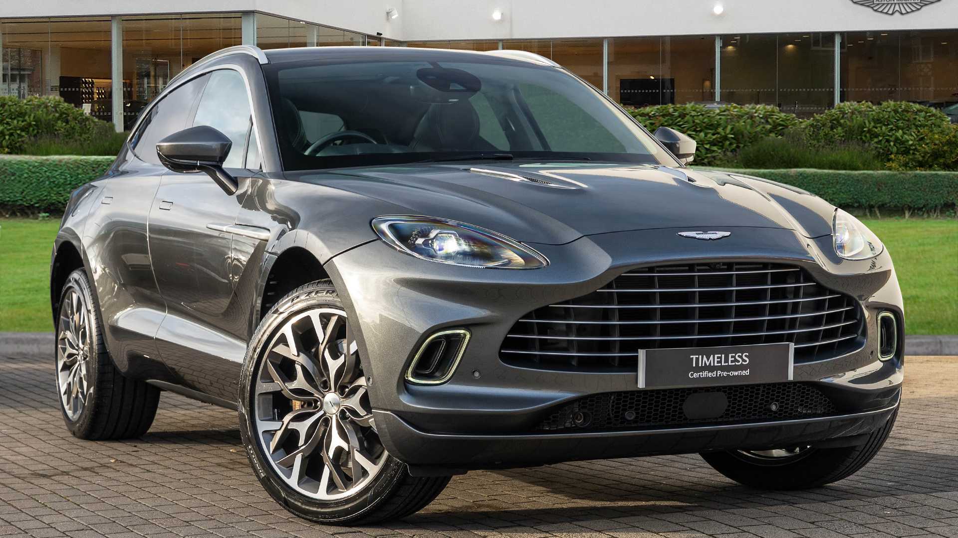 Aston Martin DBX