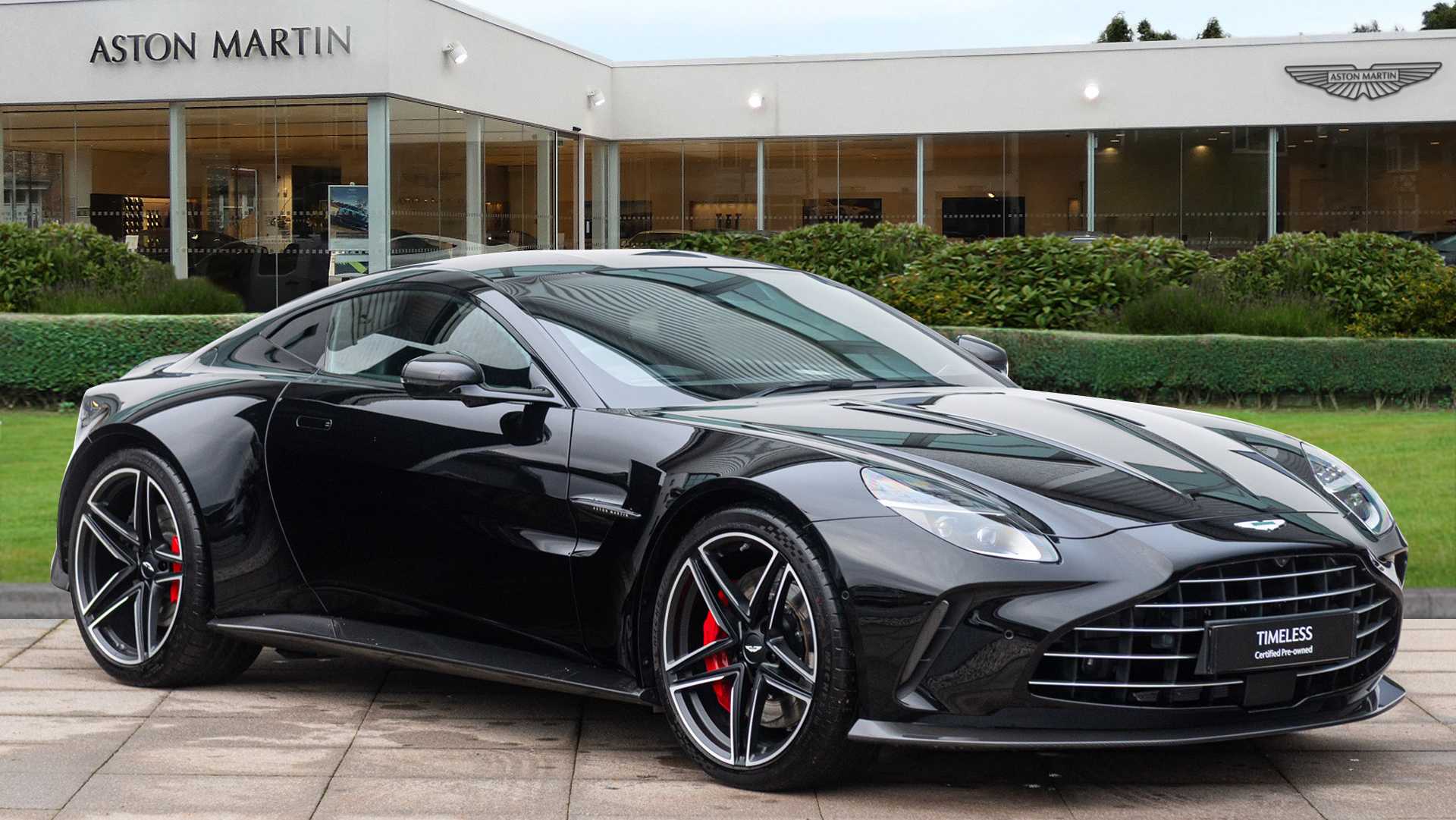 Aston Martin Vantage