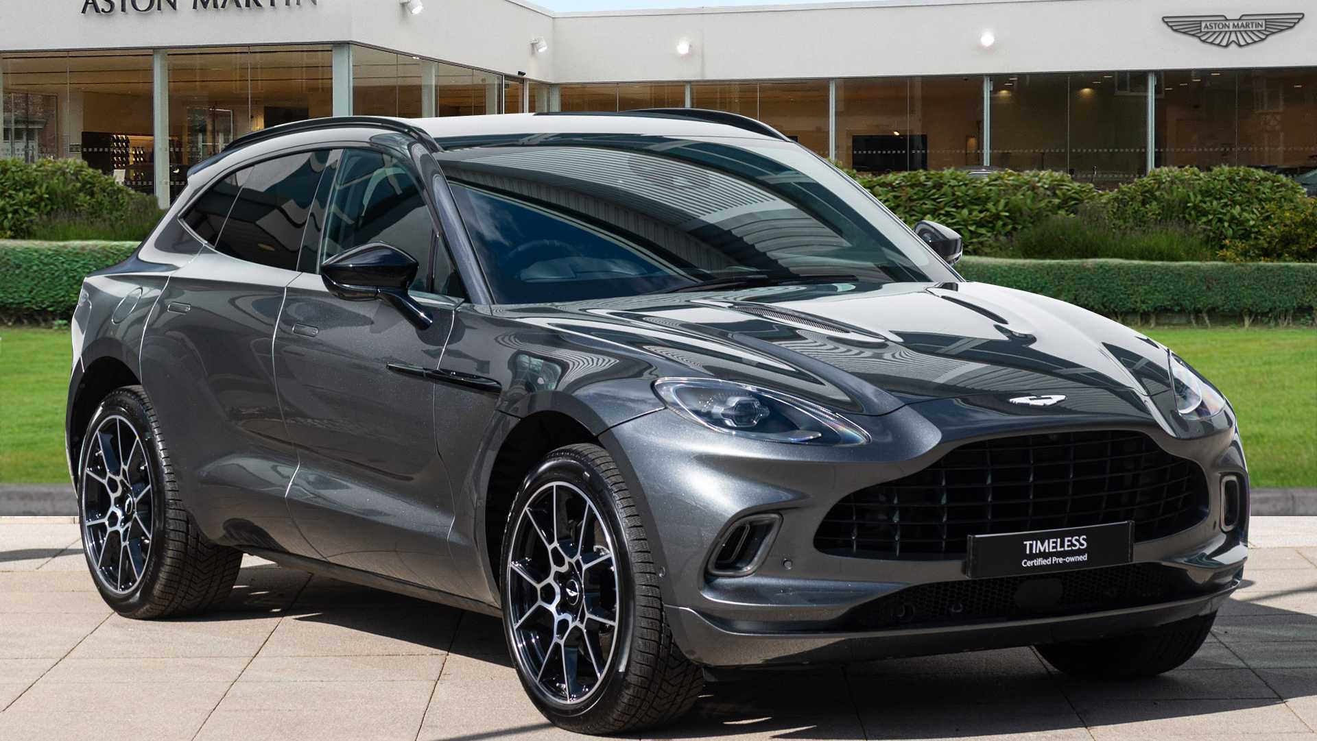 Aston Martin DBX