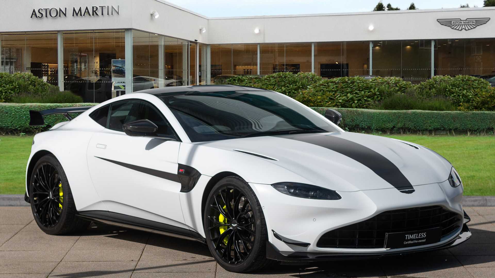Aston Martin Vantage