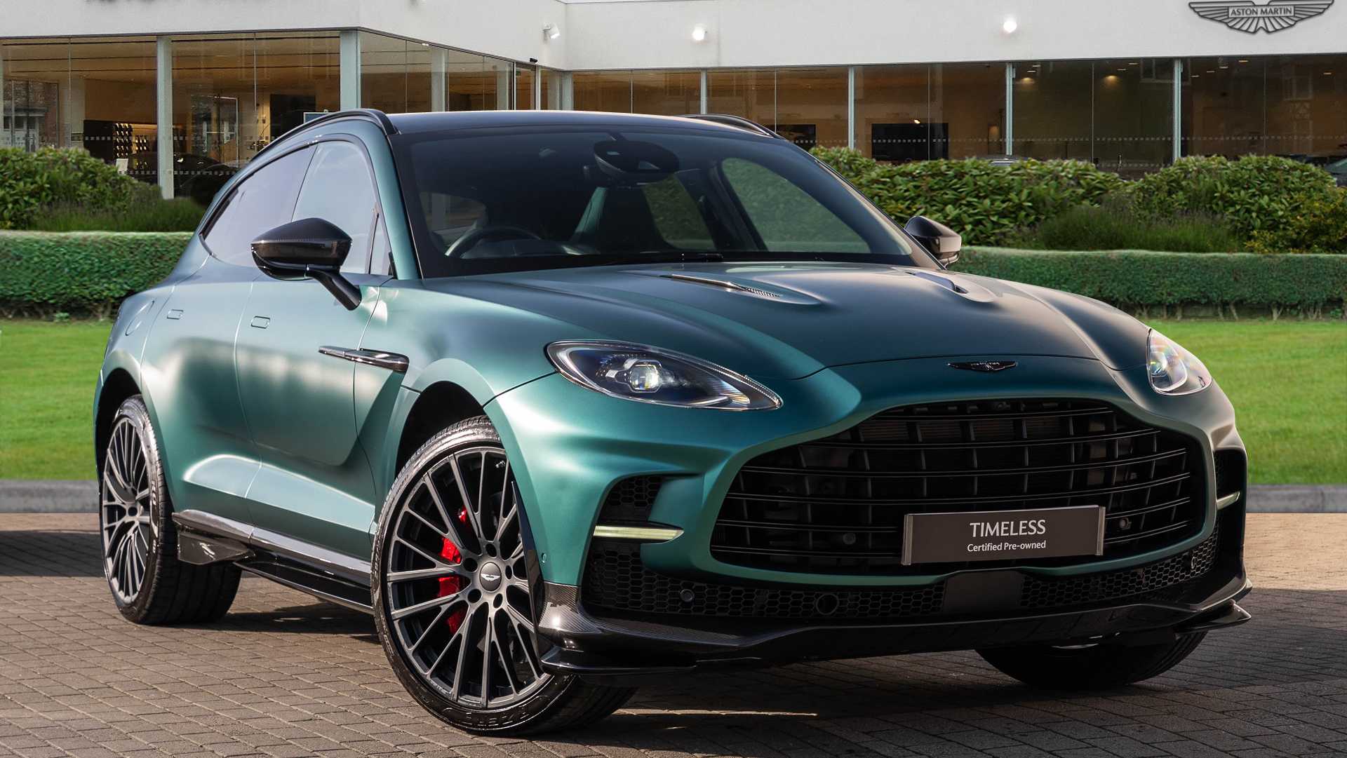 Aston Martin DBX