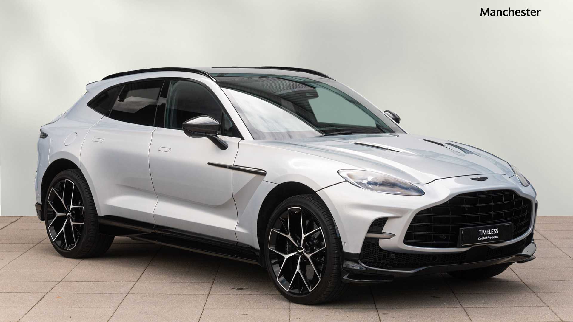 Aston Martin DBX