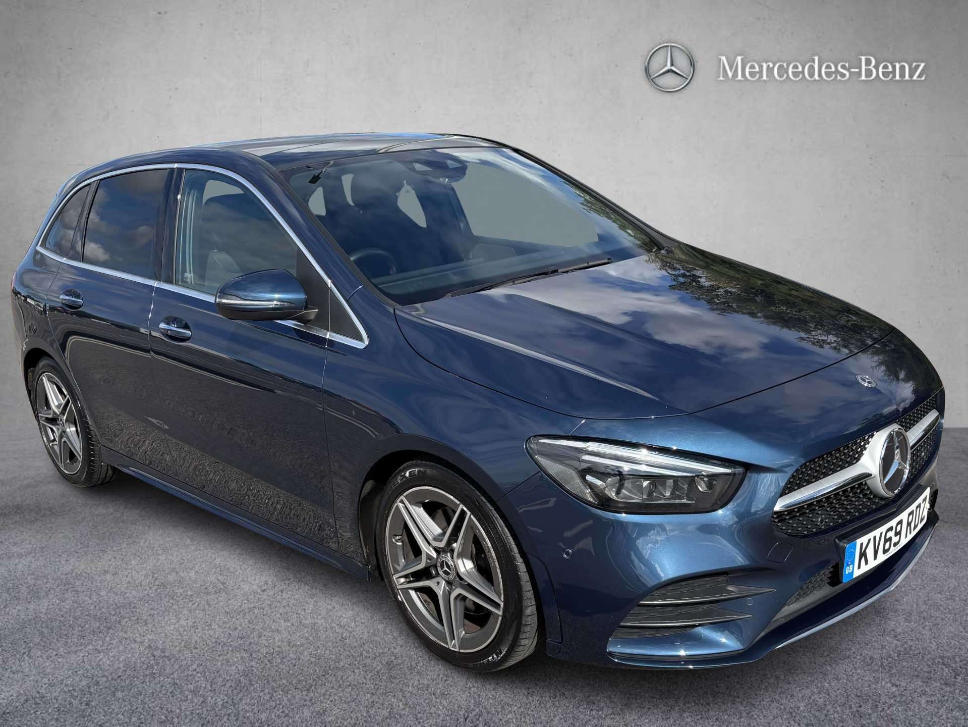 Mercedes-Benz B Class