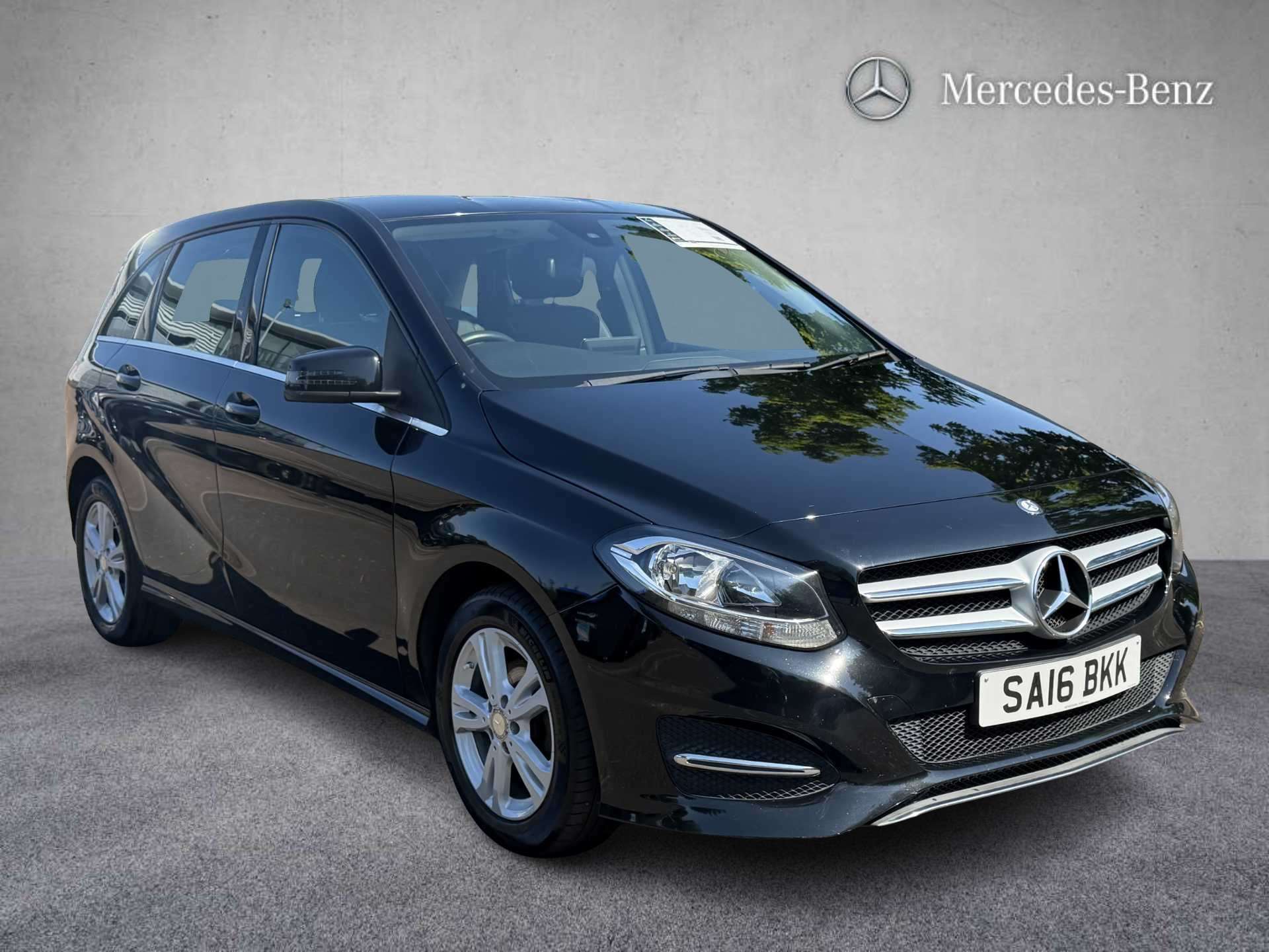 Mercedes-Benz B Class