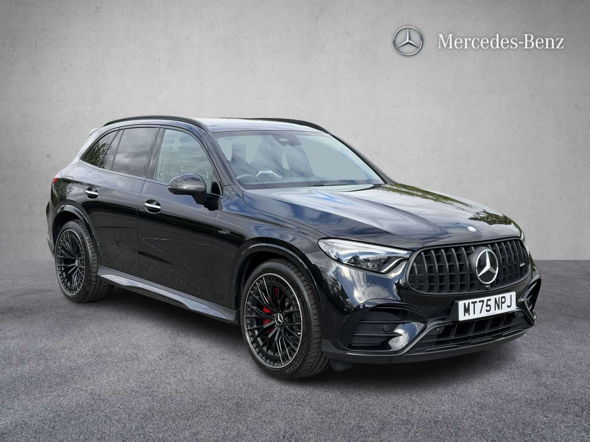 2025 Mercedes-Benz GLC