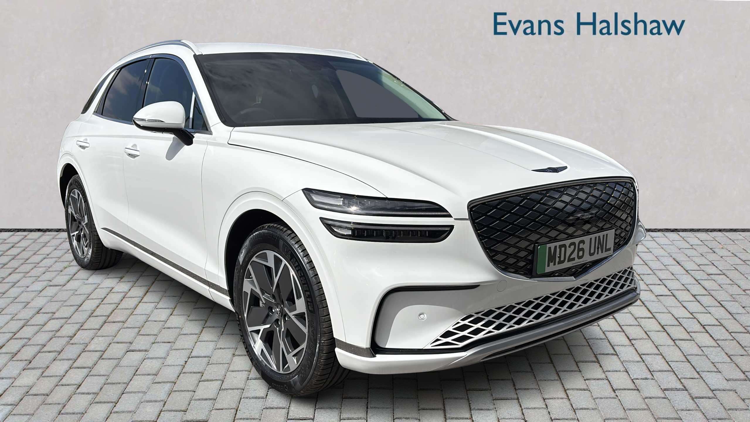 Genesis Gv70