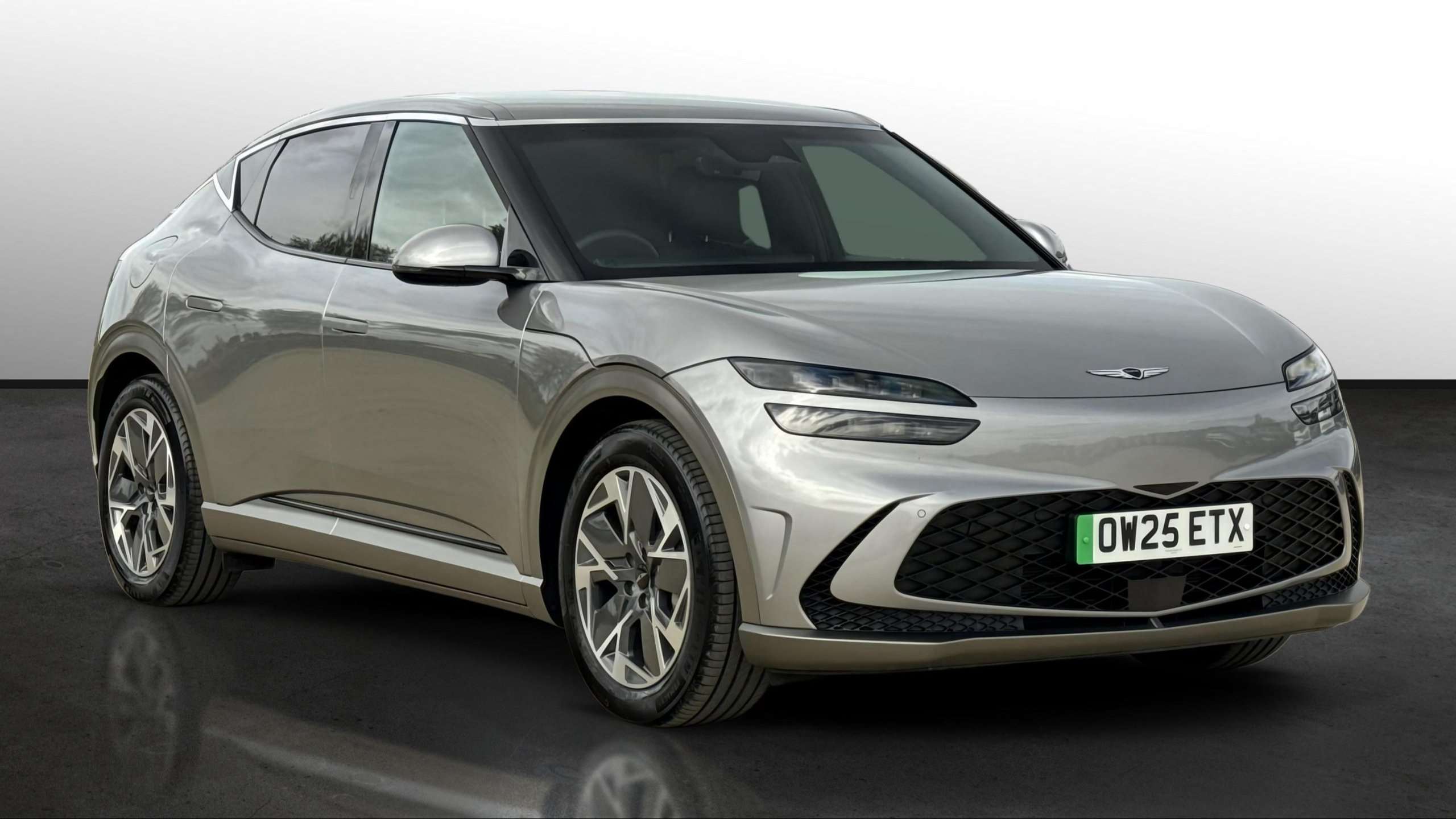 Genesis Gv60