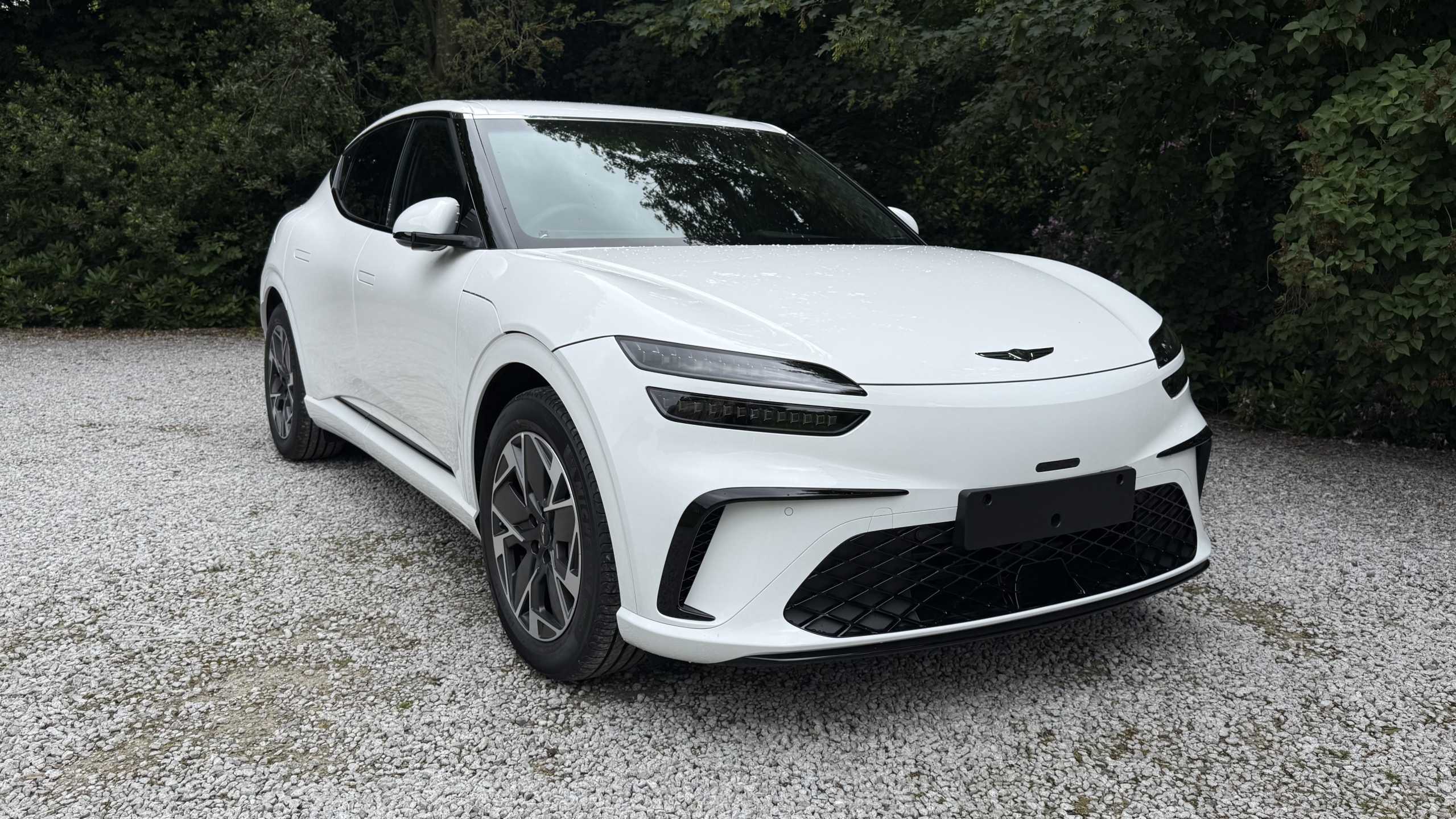 Genesis Gv60