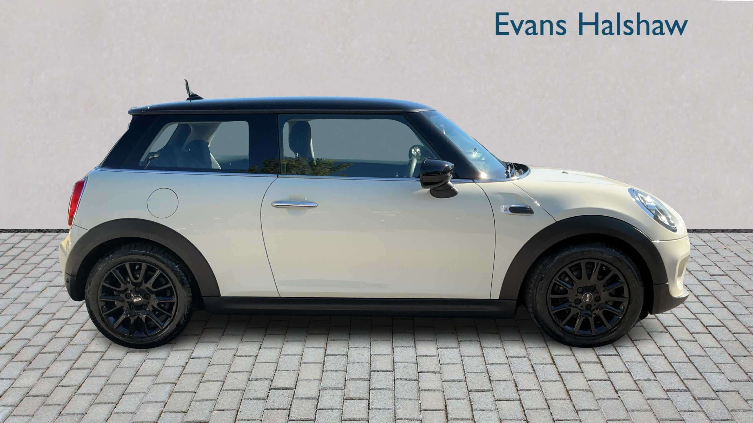 MINI Hatchback