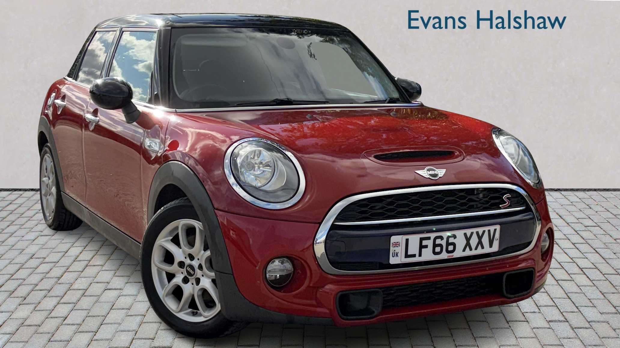 MINI Hatchback