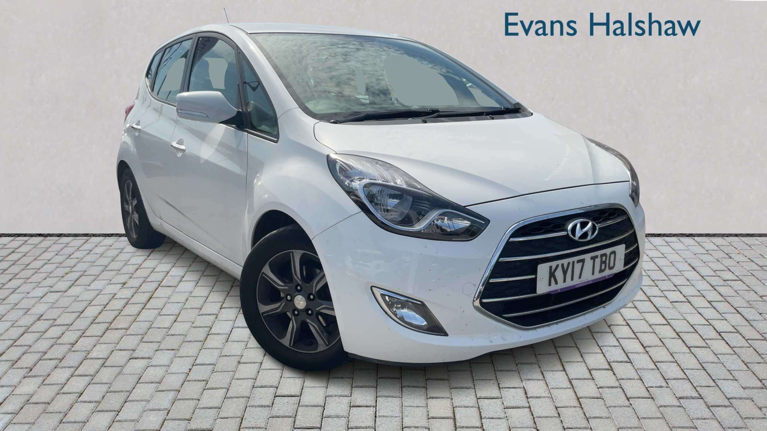 Hyundai IX20 listing photo