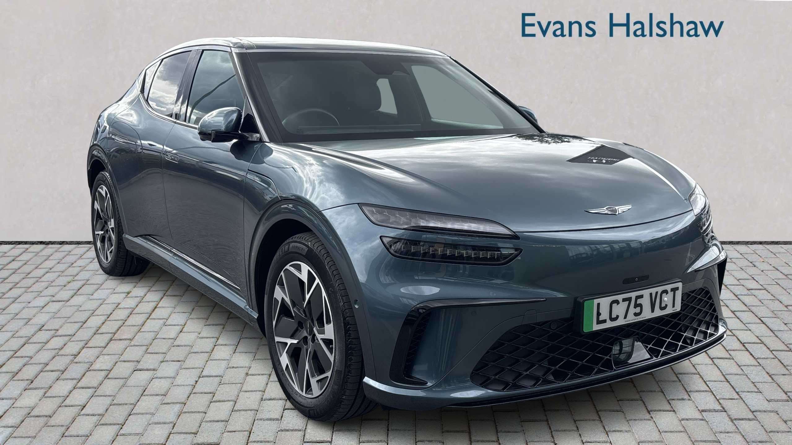 Genesis Gv60