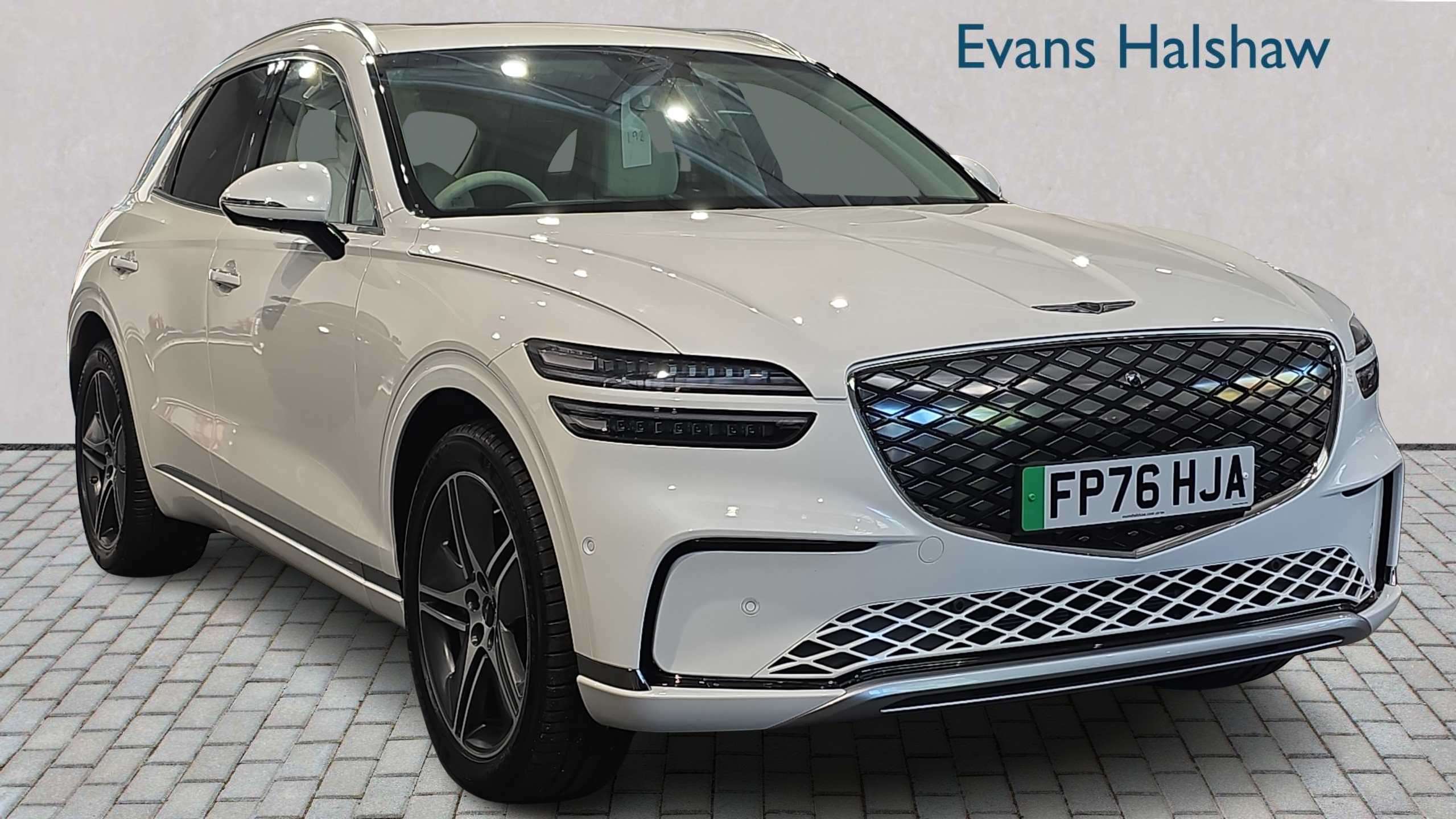Genesis Gv70