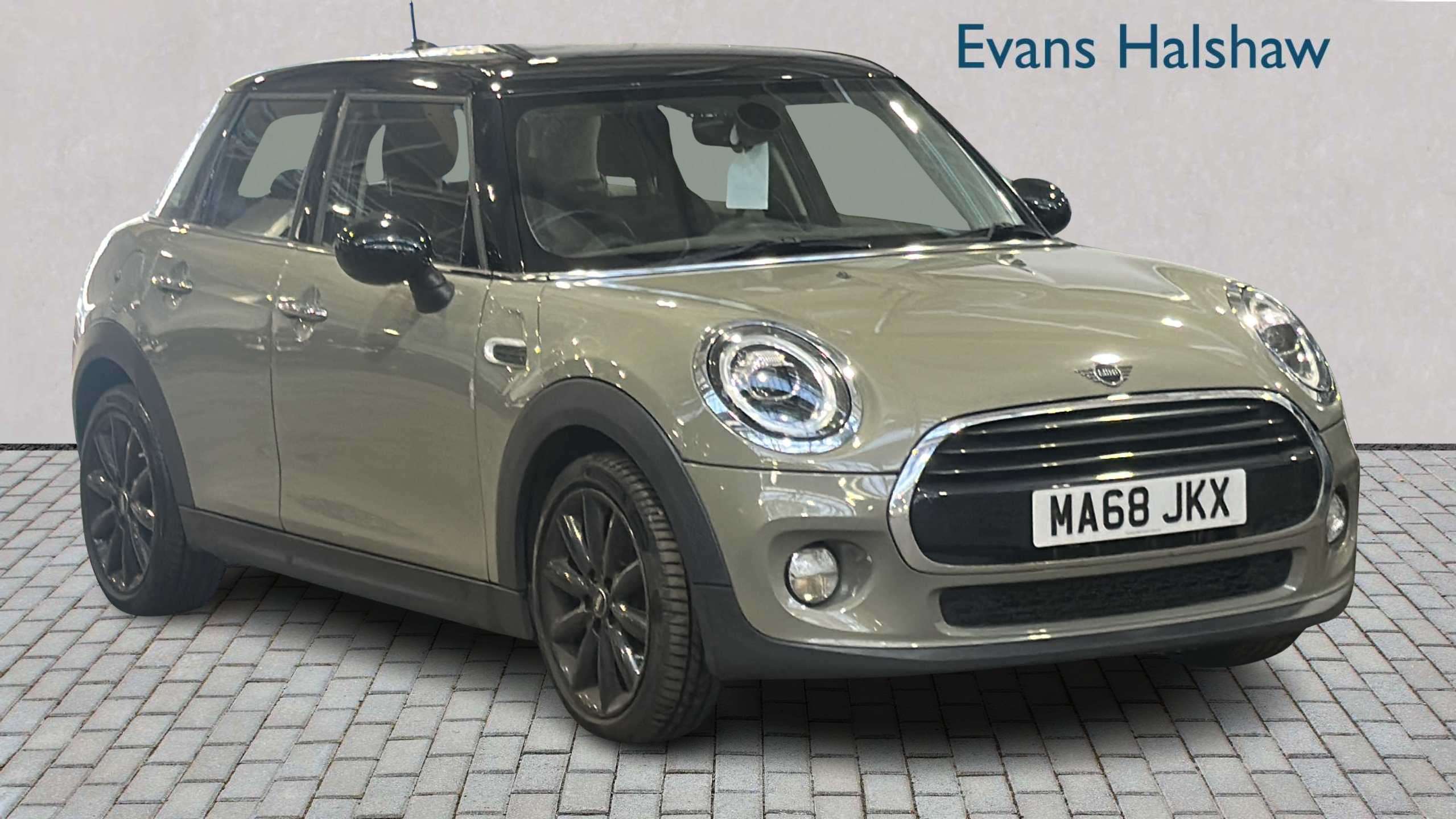 MINI Hatchback