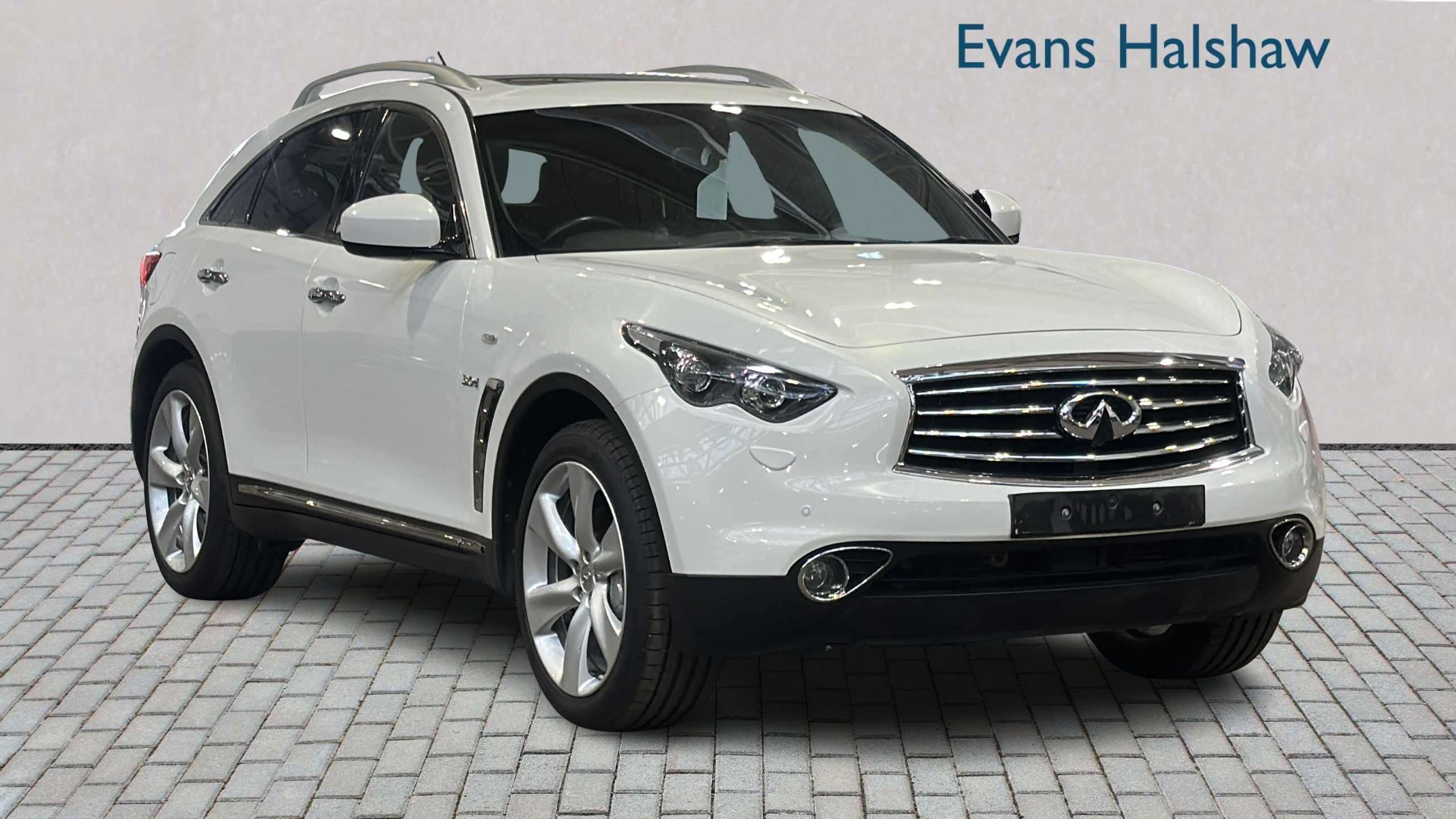Infiniti QX70 listing photo