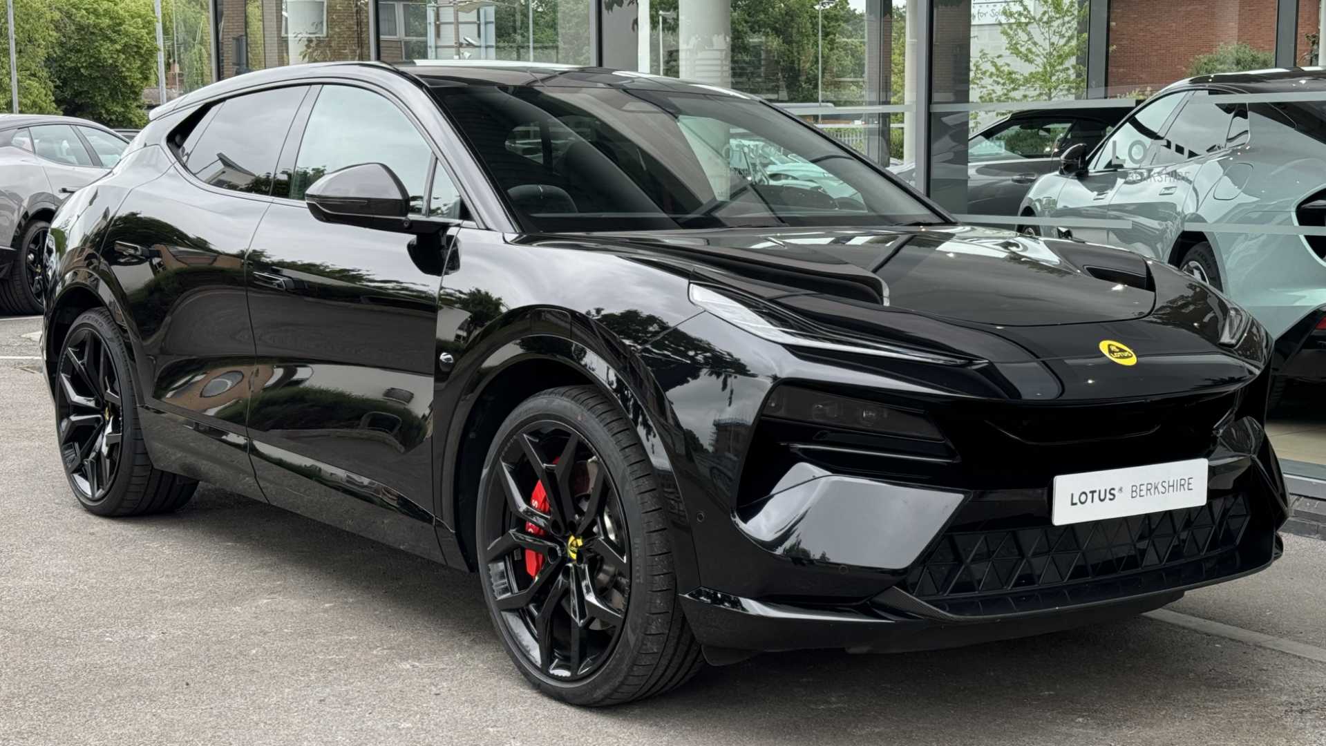 Lotus Eletre