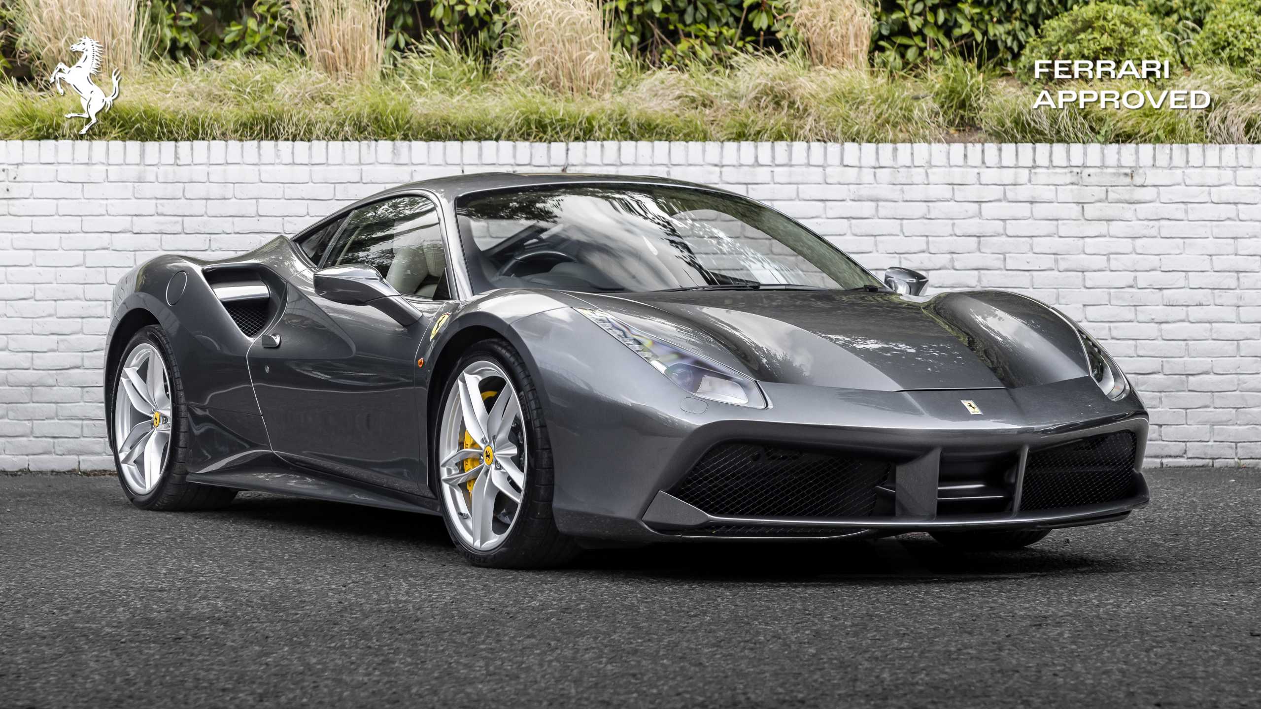 Ferrari 488
