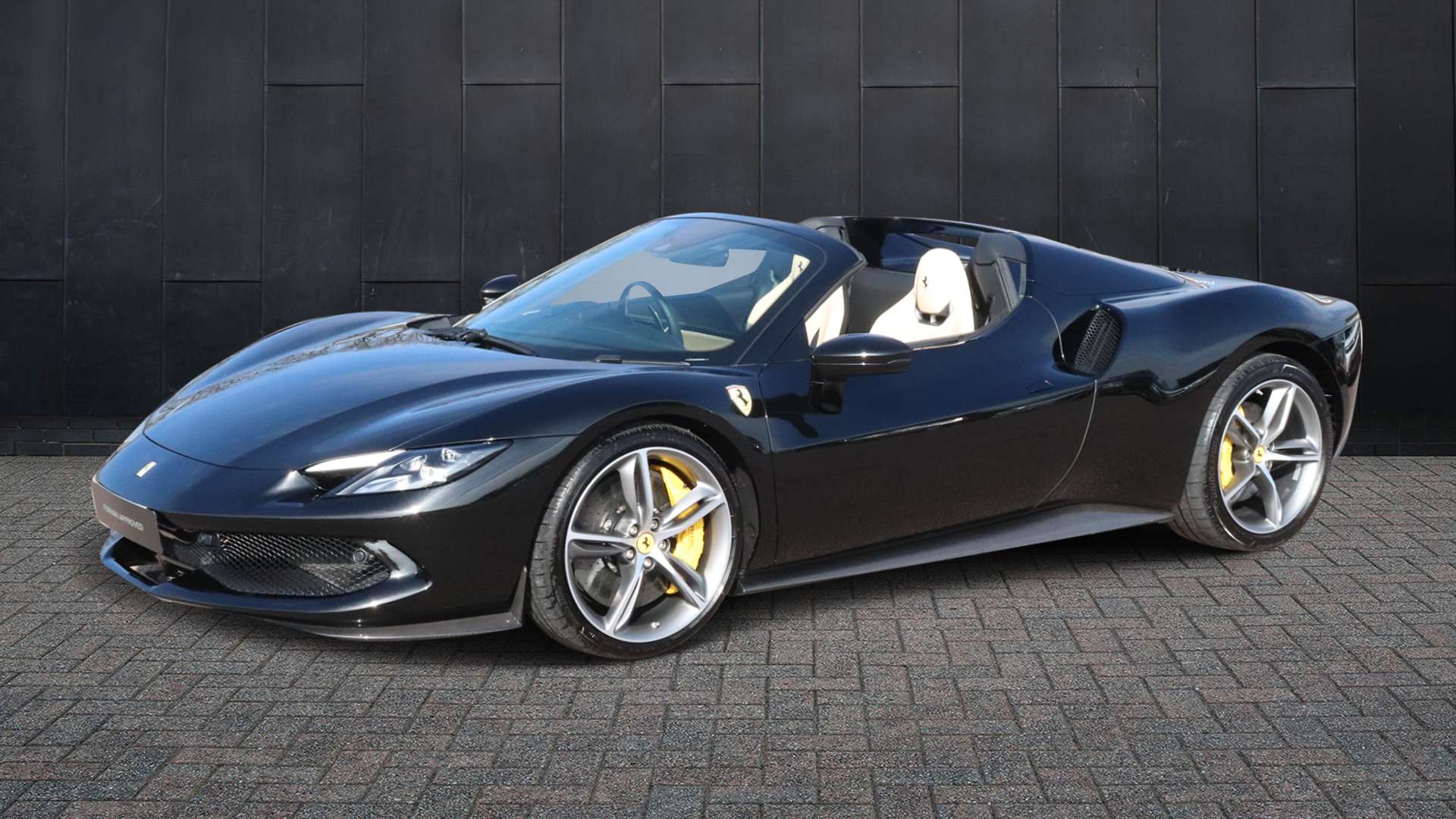 Ferrari 296 Gts