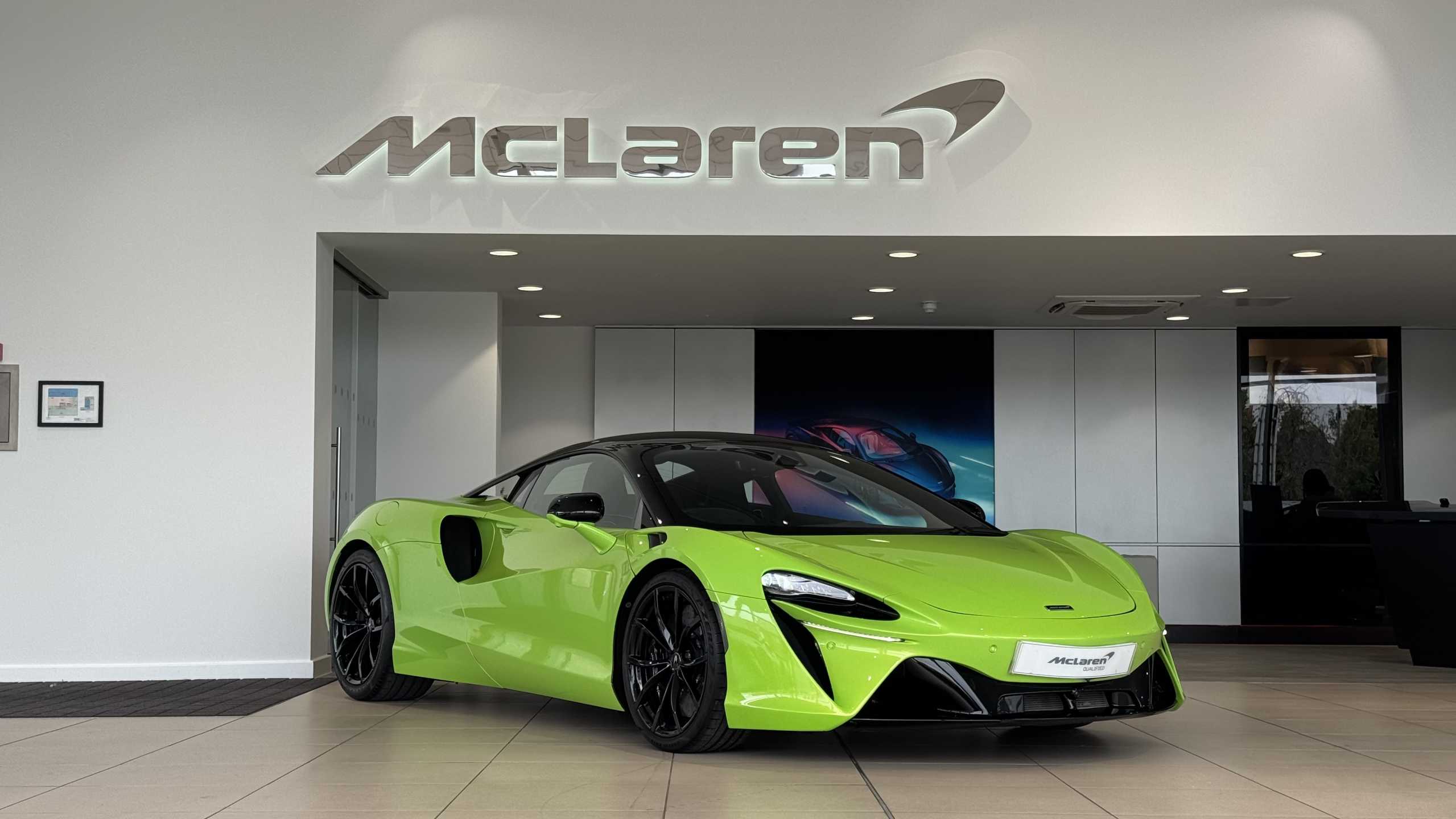 Mclaren Artura