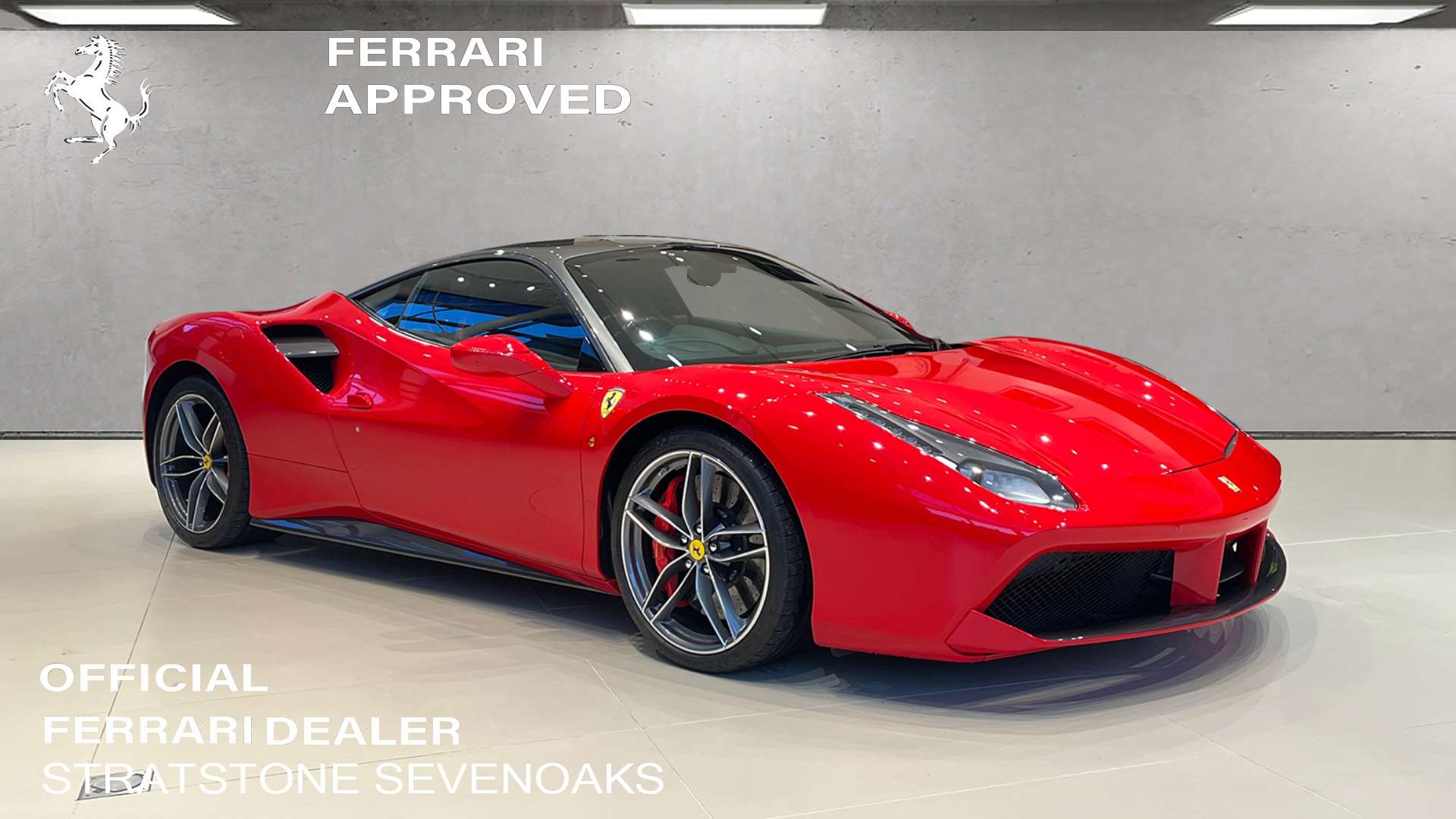 FERRARI 488