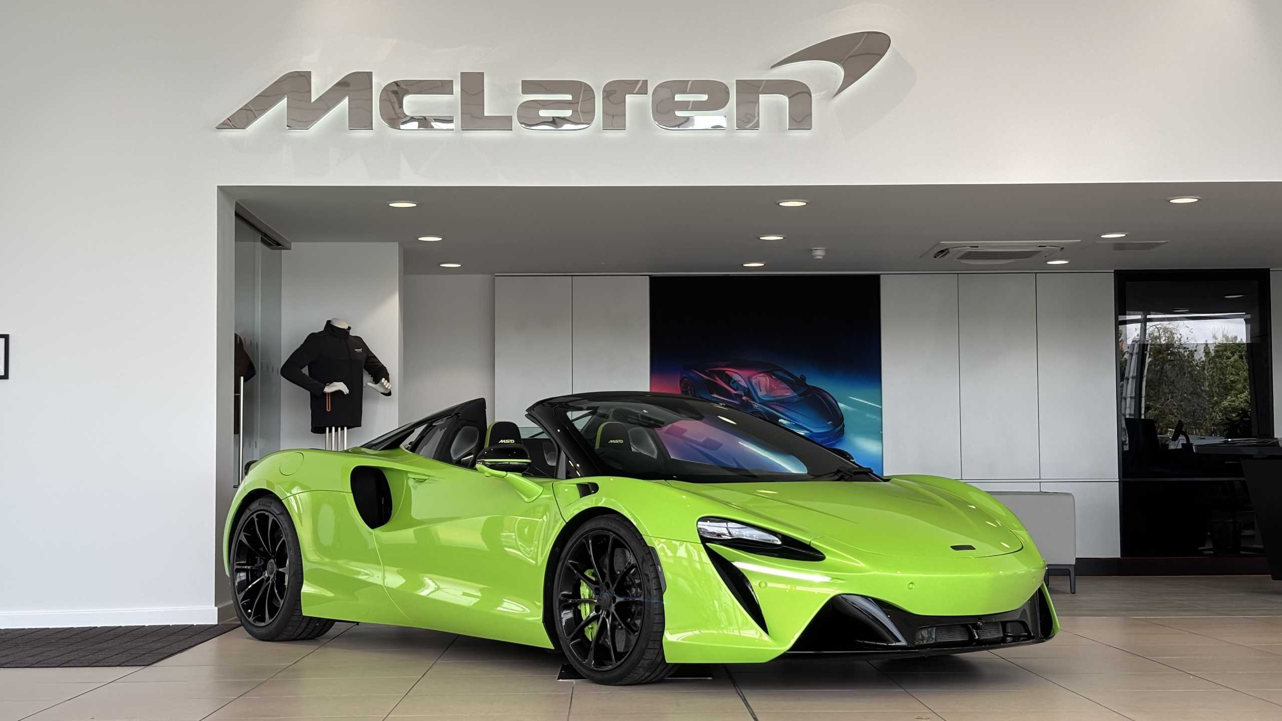 Mclaren Artura