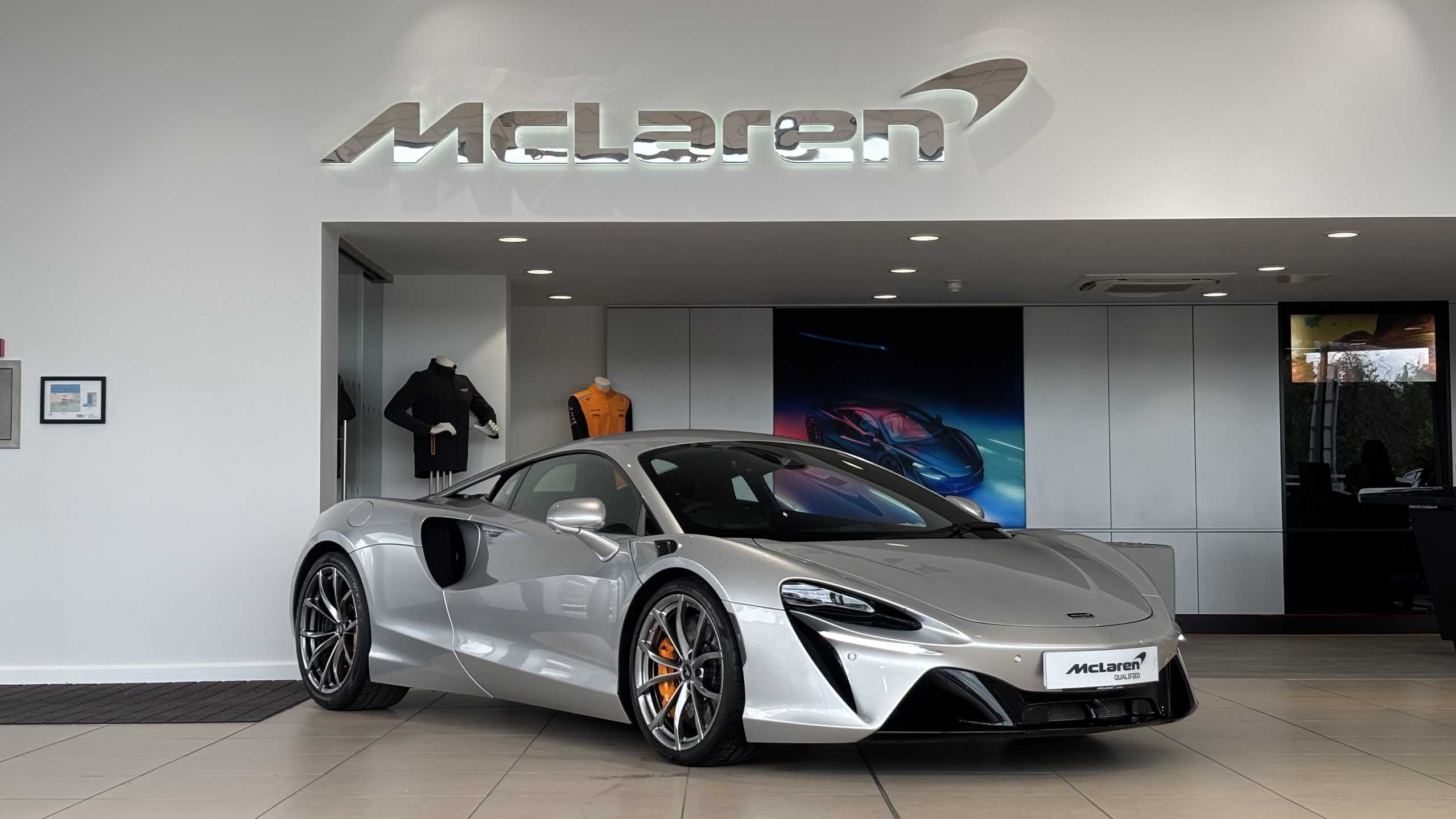 Mclaren Artura
