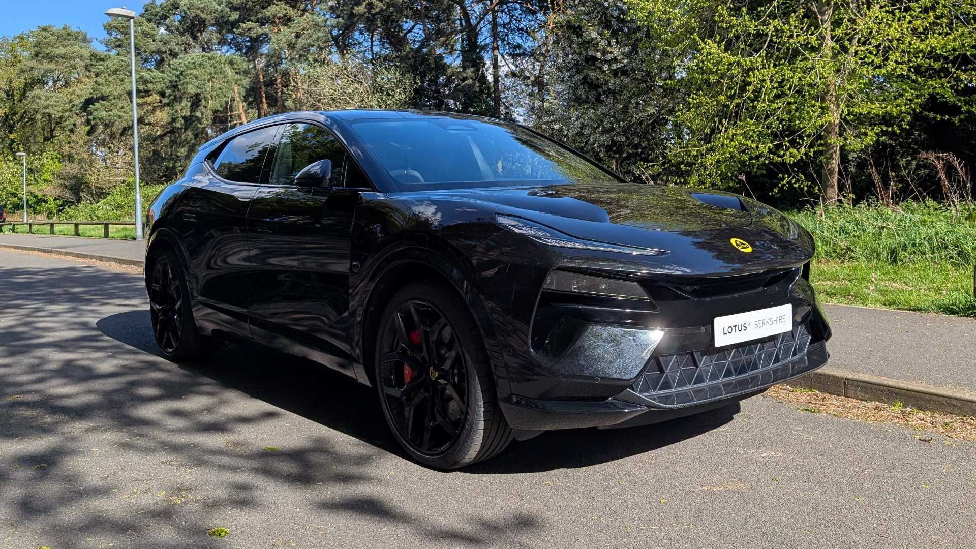 Lotus Eletre