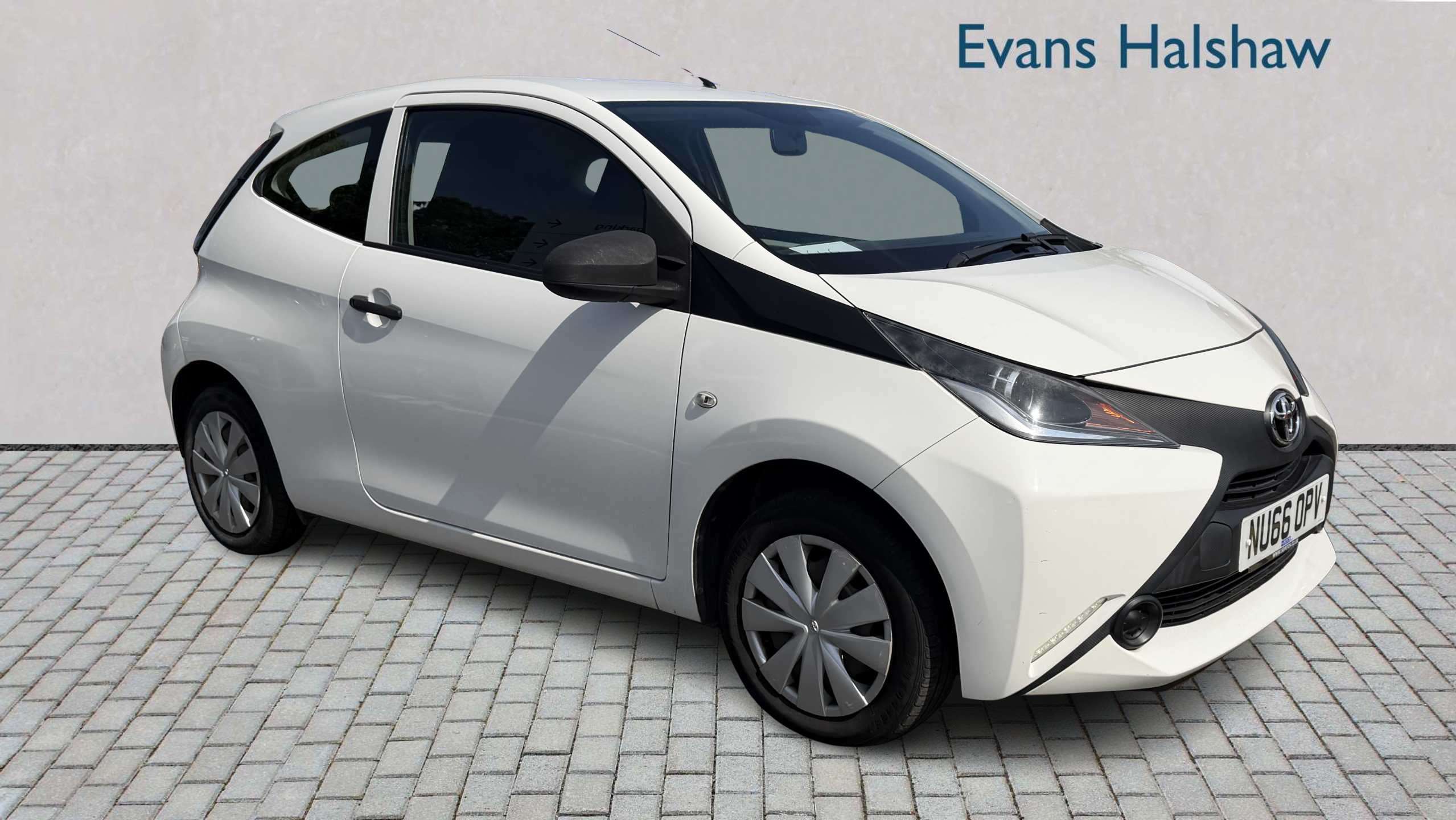 2016 TOYOTA AYGO