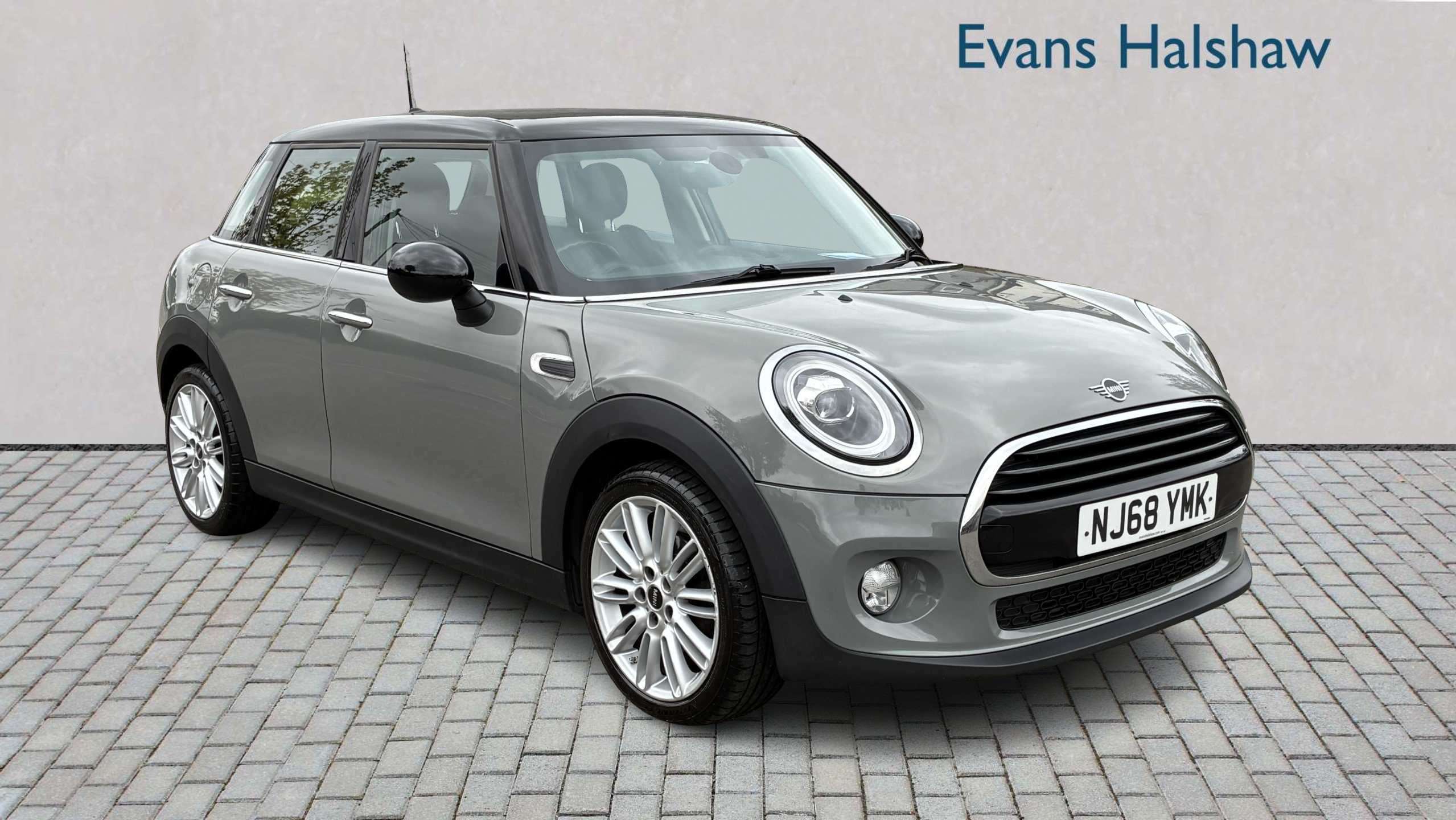 MINI Hatchback