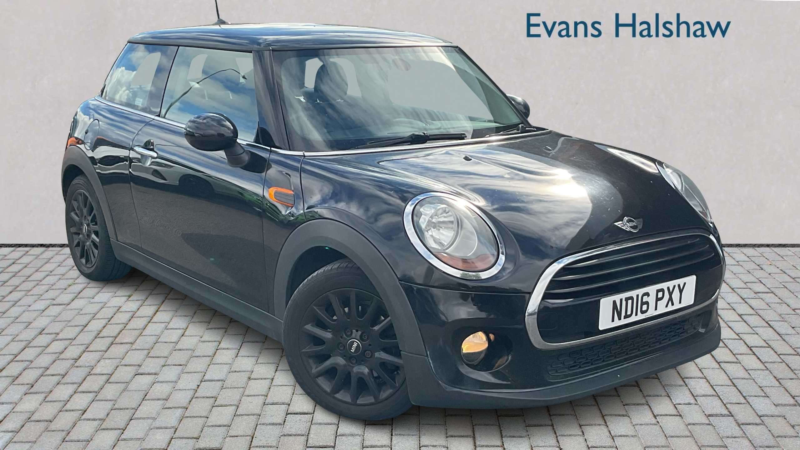 MINI Hatchback