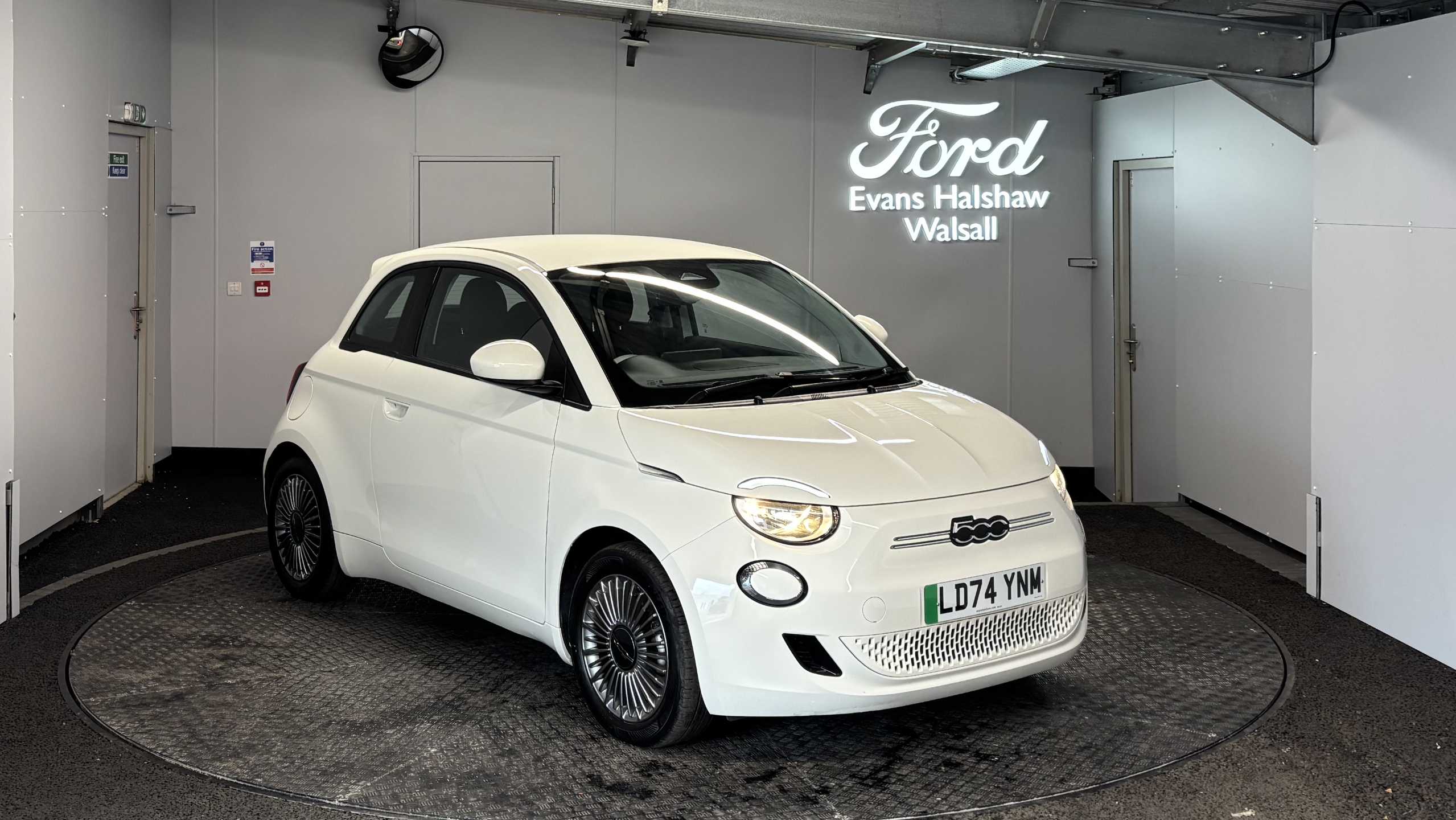 2024 Fiat 500e