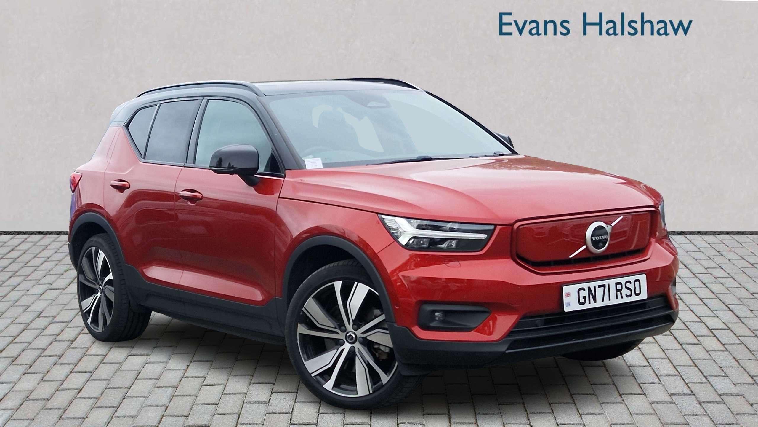 2021 Volvo XC40