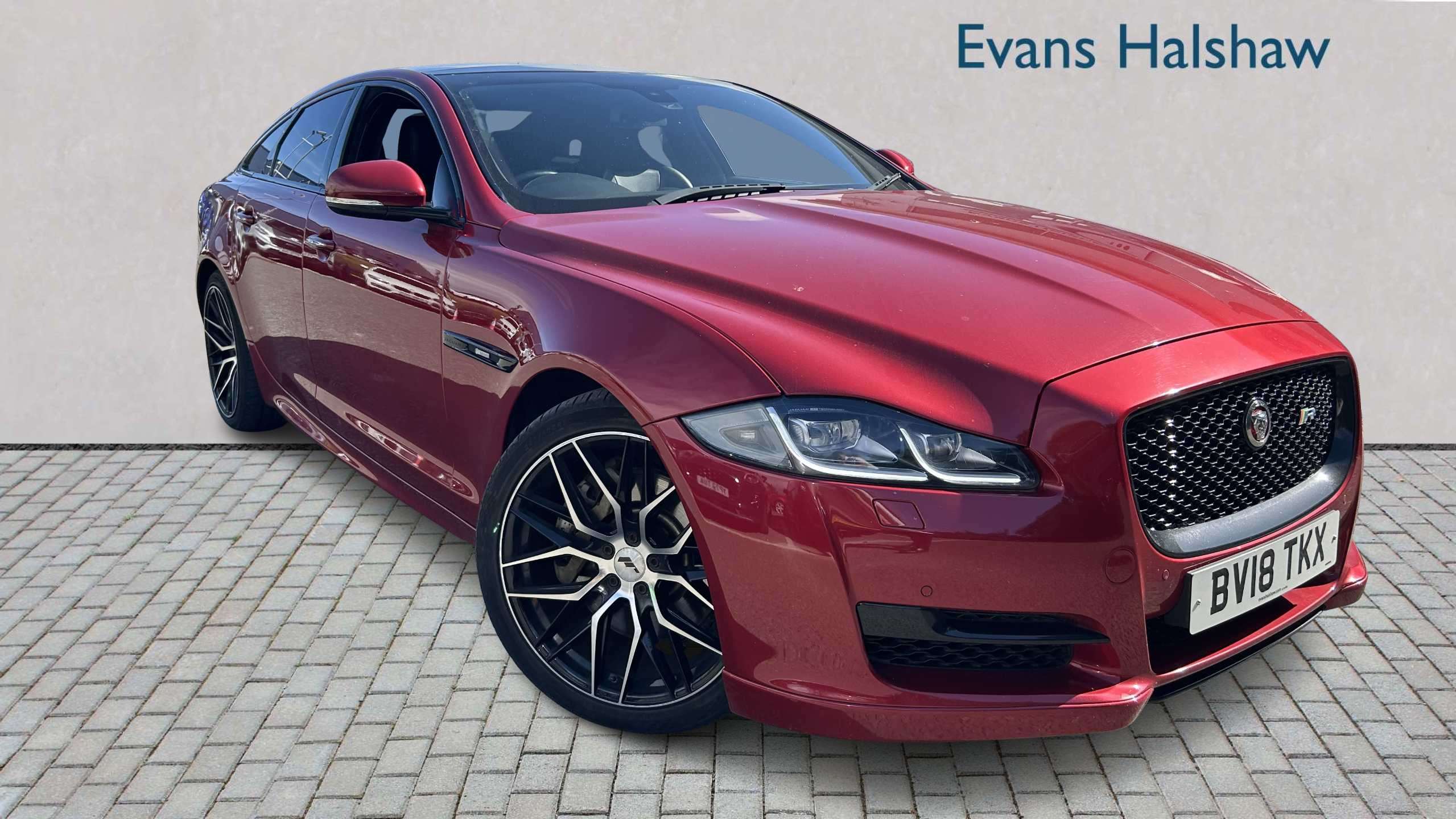 2018 JAGUAR XJ