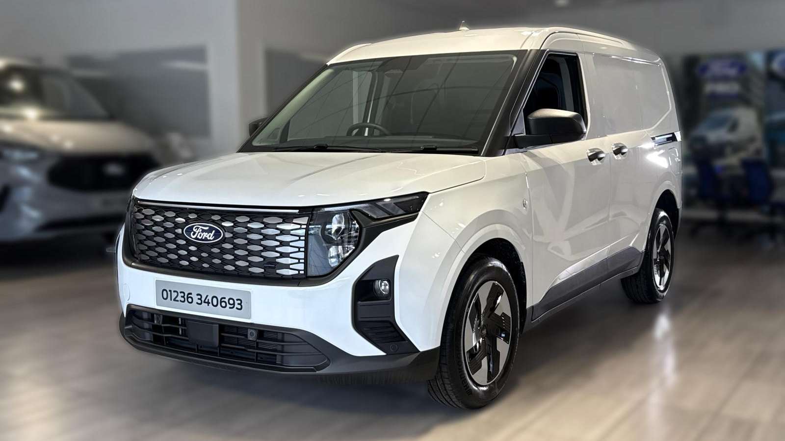 Ford E-Transit Courier