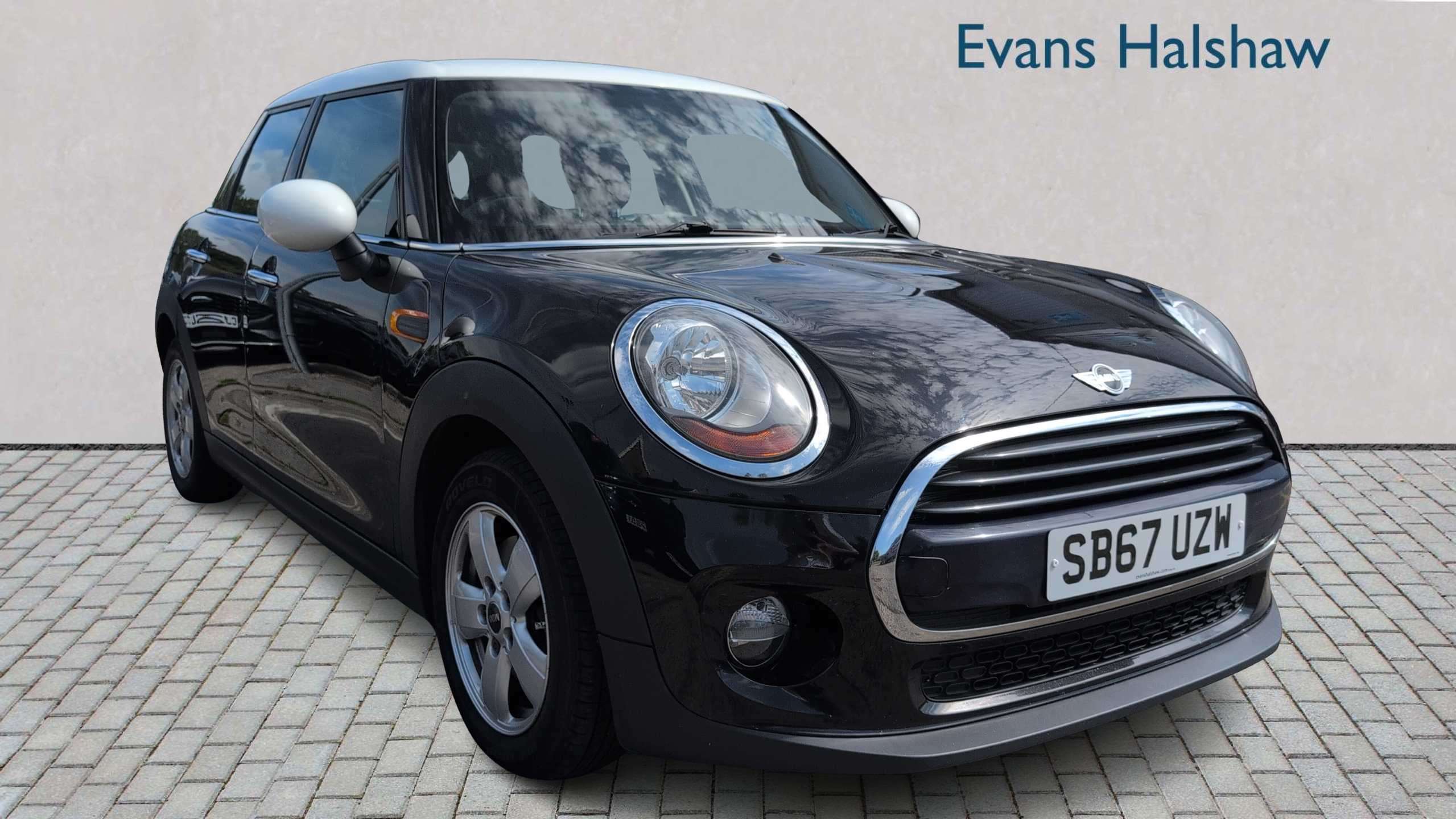 MINI Hatchback