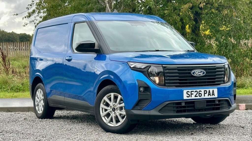 Ford Transit Courier Petrol