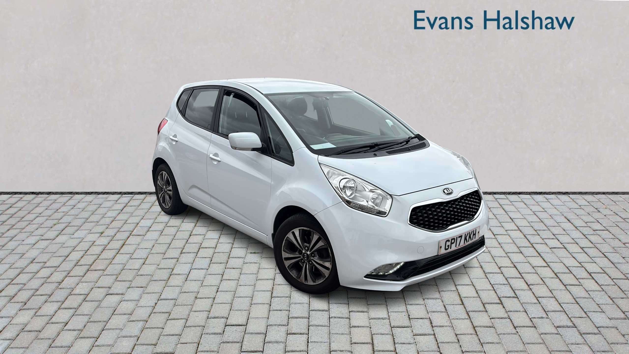 2017 KIA VENGA