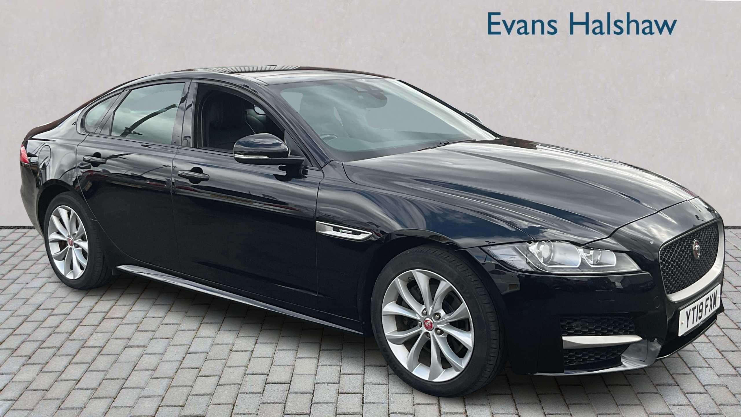 2019 Jaguar XF