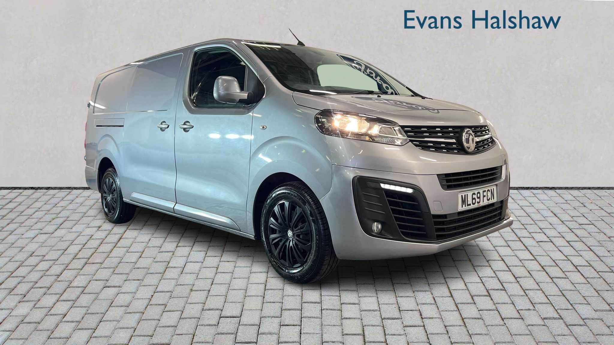 Vauxhall Vivaro L2 Diesel