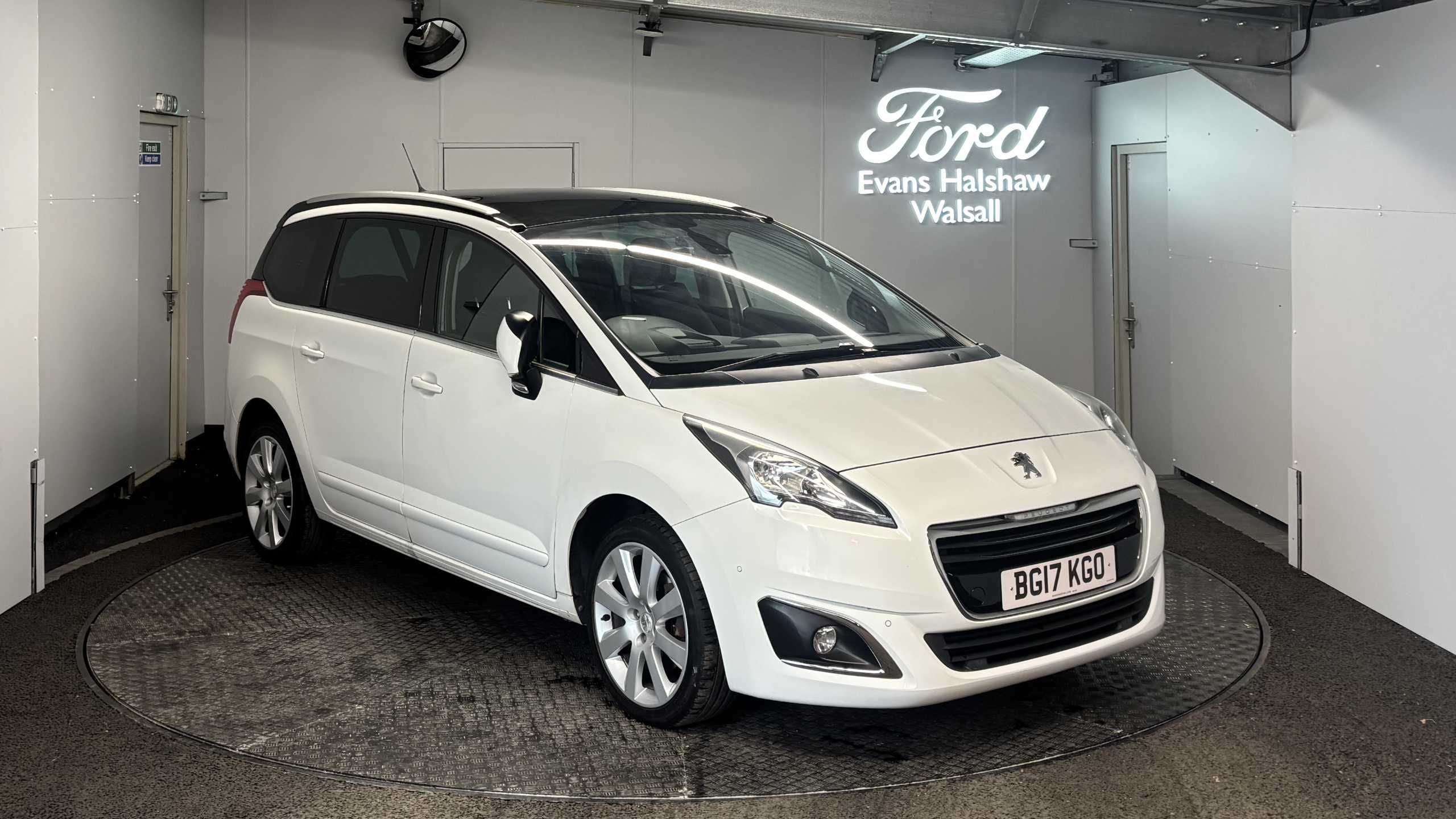 2017 Peugeot 5008